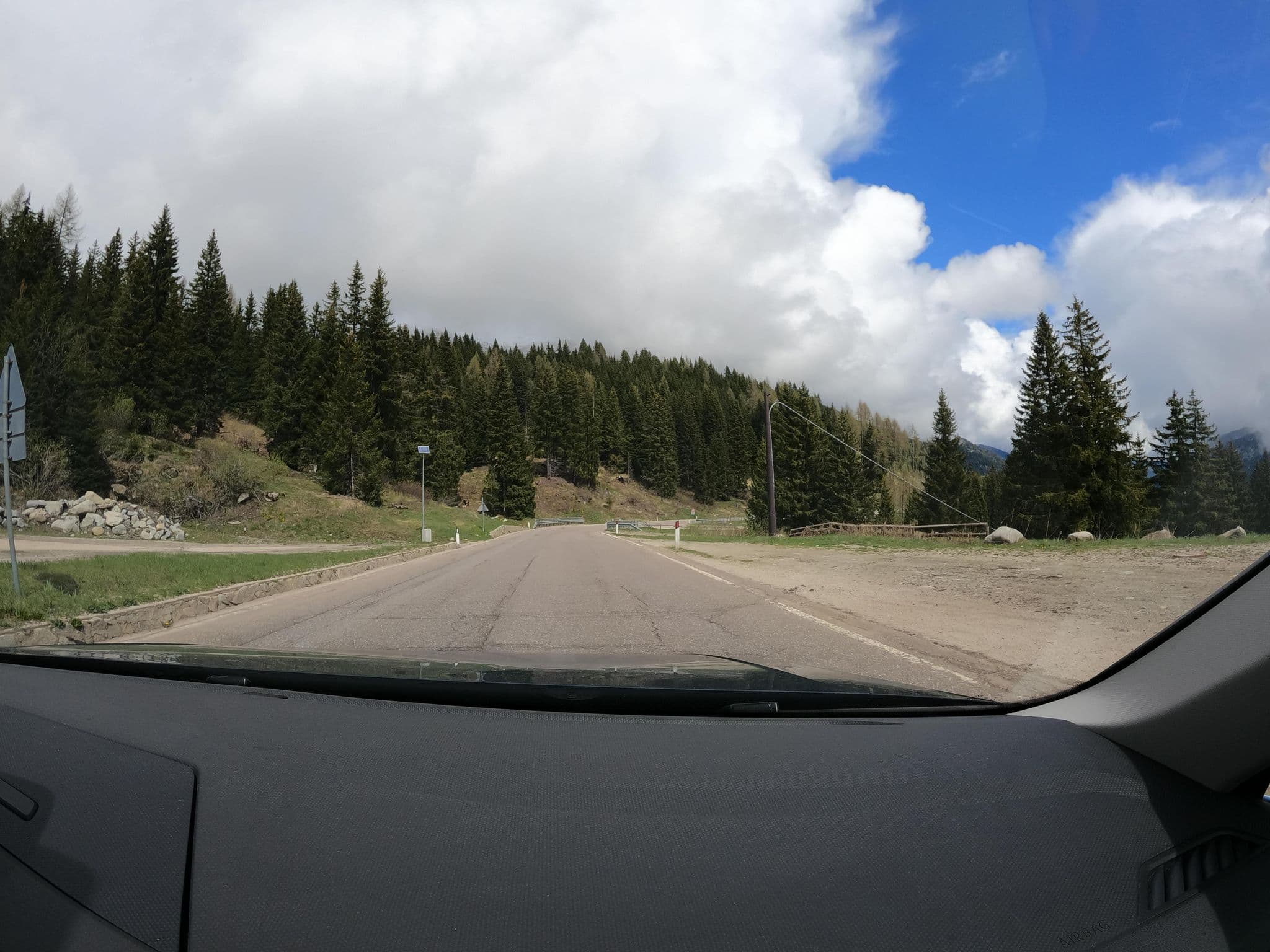 Street view near Locanda Locatori By Tiziana, Vermiglio — © borovac (CC BY-SA · Mapillary)