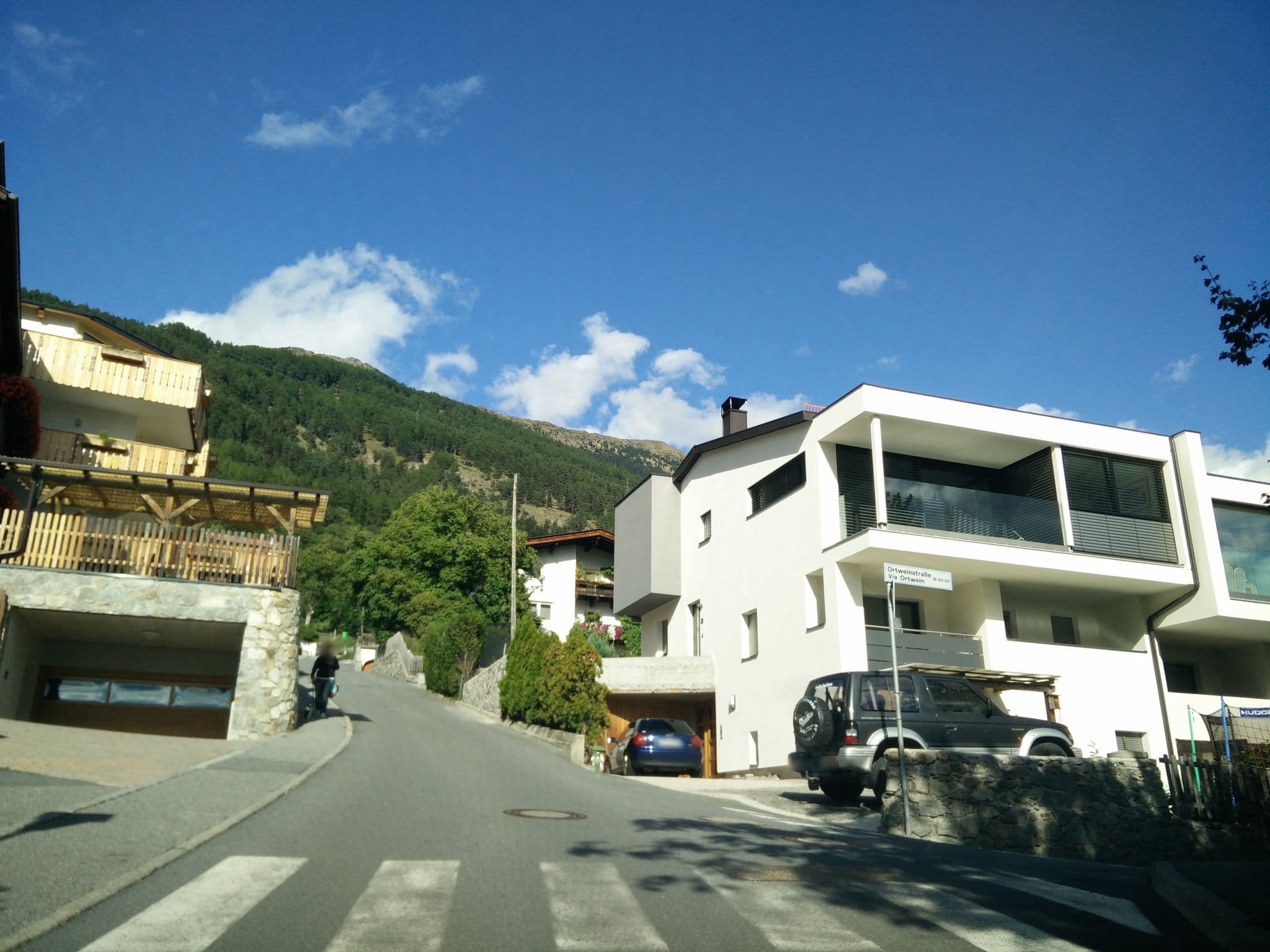 Street view near Pension - Ferienwohnungen Ortlerblick, Malles Venosta — © boskoyevsky (CC BY-SA · Mapillary)