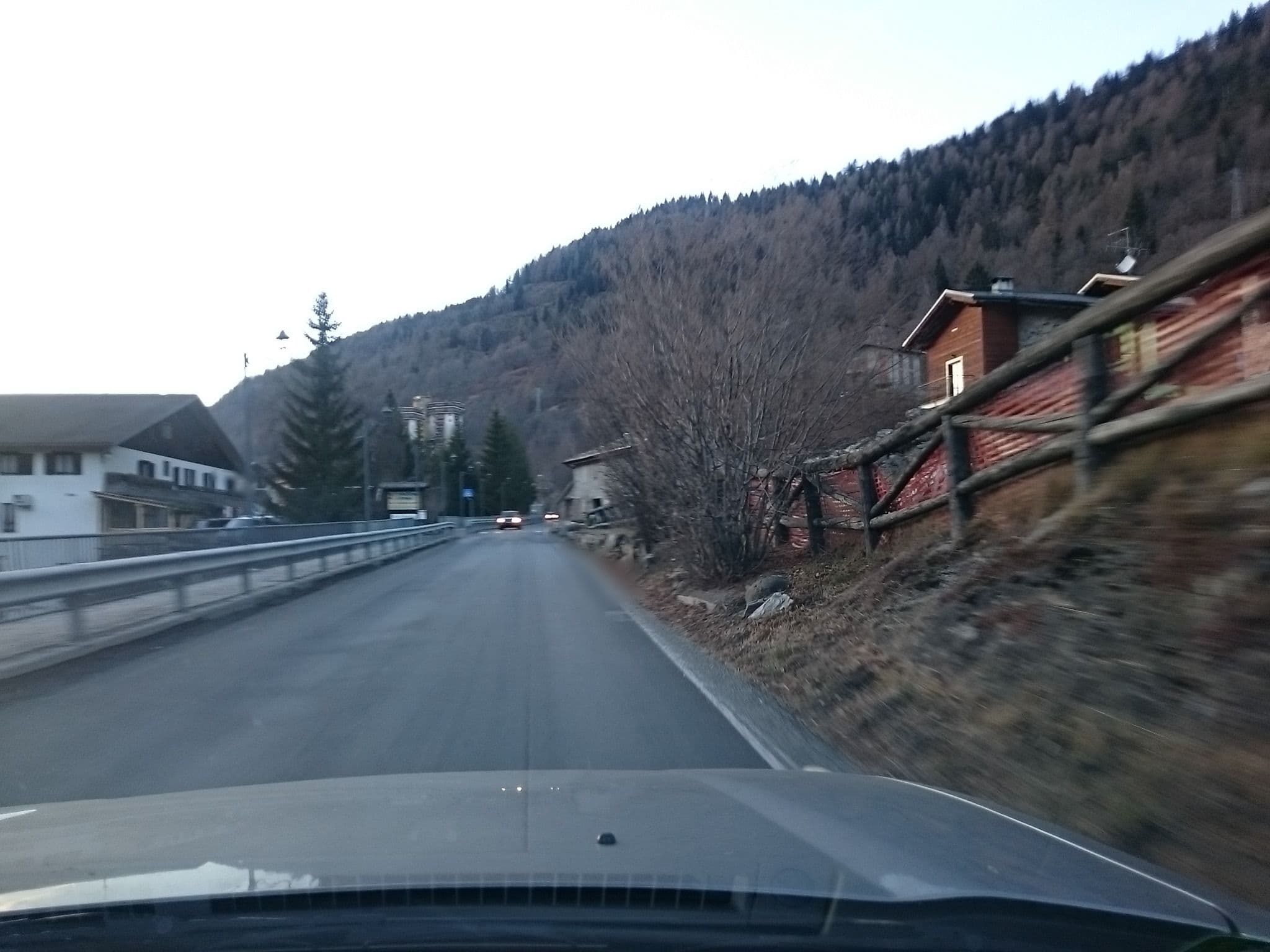 Street view near Ristorante Albergo Le Betulle, Aprica — © voschix (CC BY-SA · Mapillary)