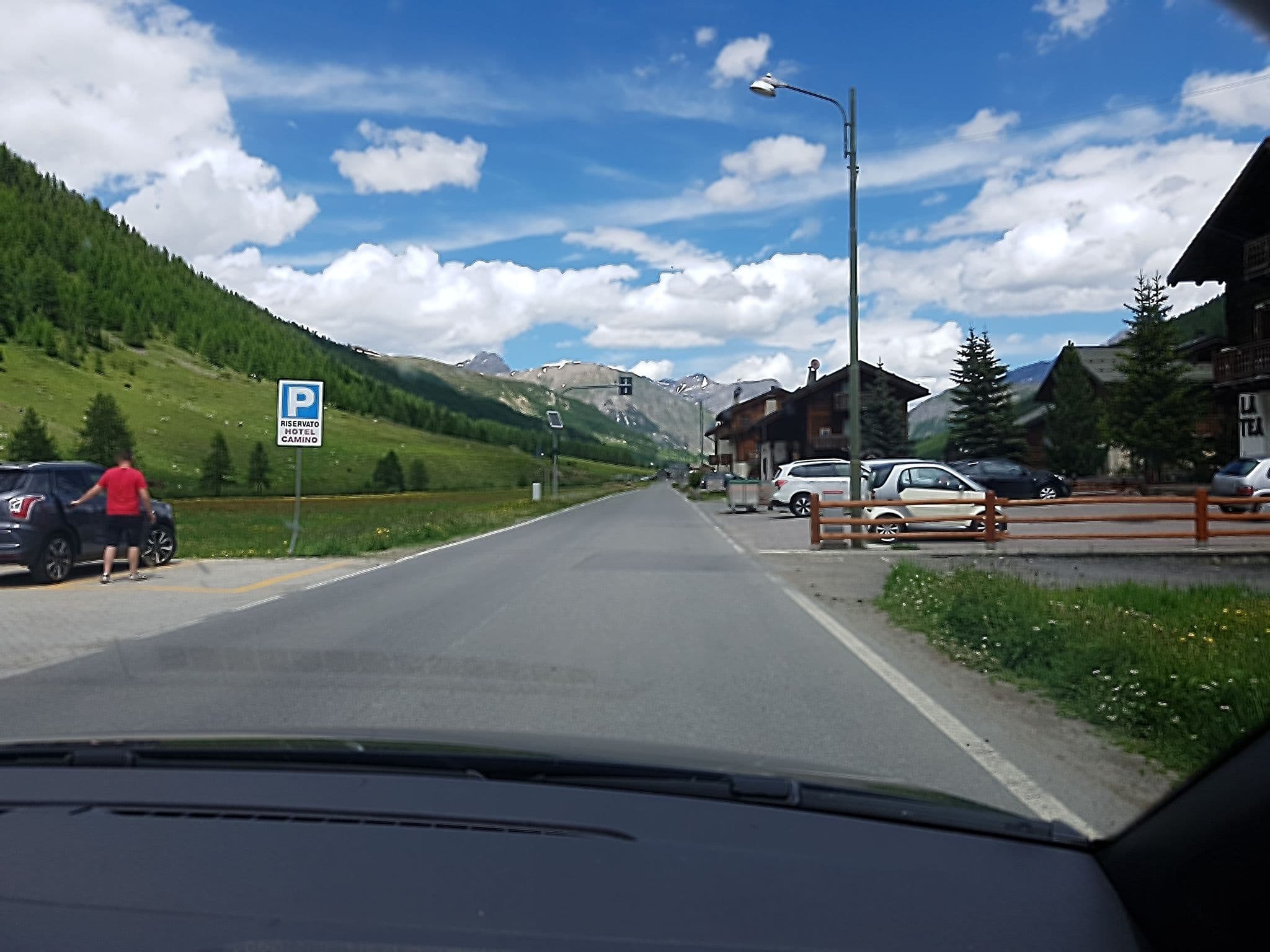 Street view near Chalet Sunshine, Livigno — © axe (CC BY-SA · Mapillary)