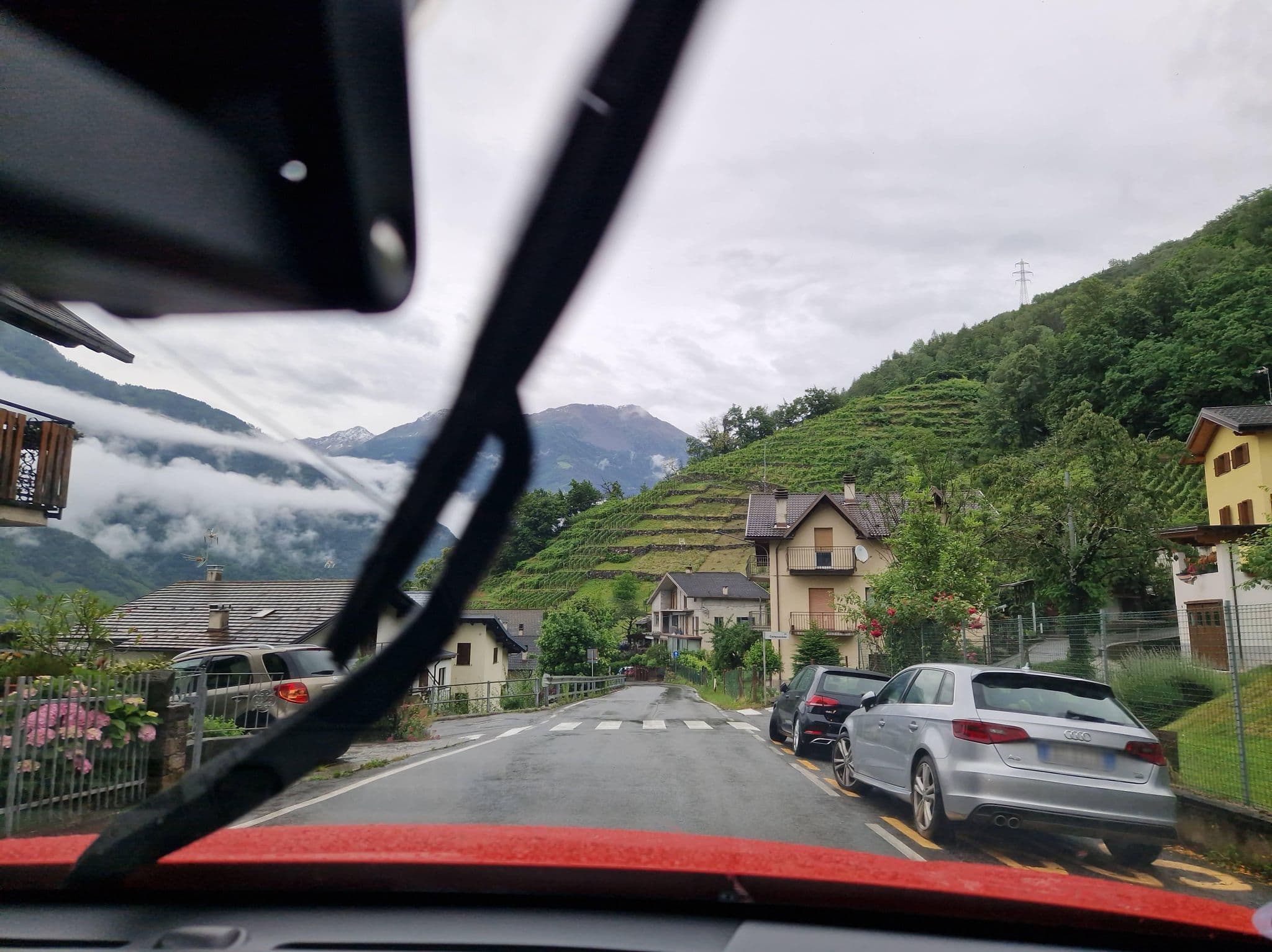 Street view near La Madonnina, Bianzone — © mcliquid (CC BY-SA · Mapillary)