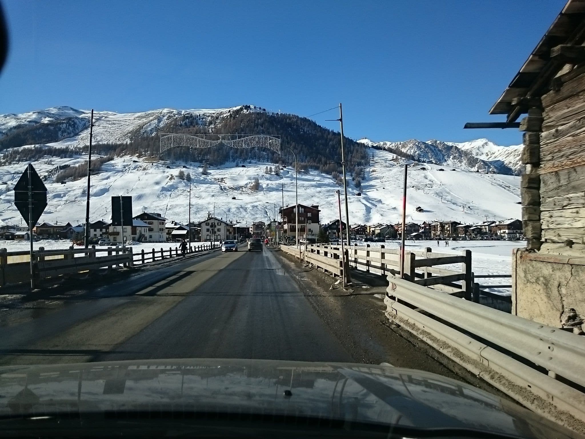 Street view near Chalet Elena, Livigno — © voschix (CC BY-SA · Mapillary)