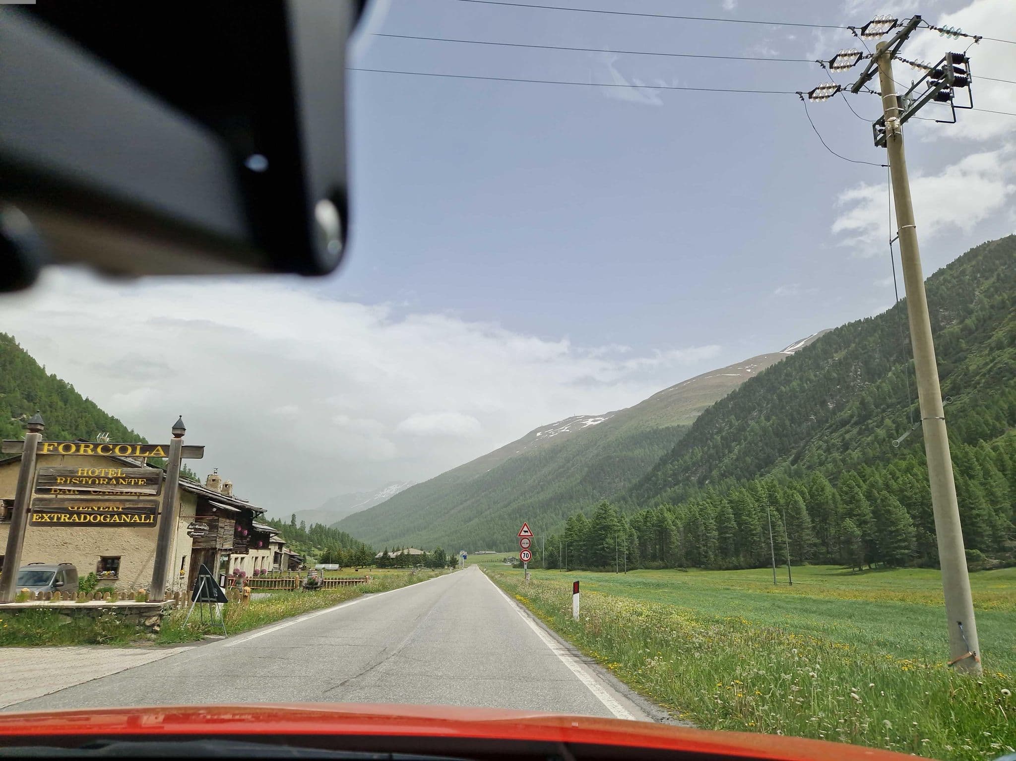 Street view near Bed & Breakfast Campaciol, Livigno — © mcliquid (CC BY-SA · Mapillary)