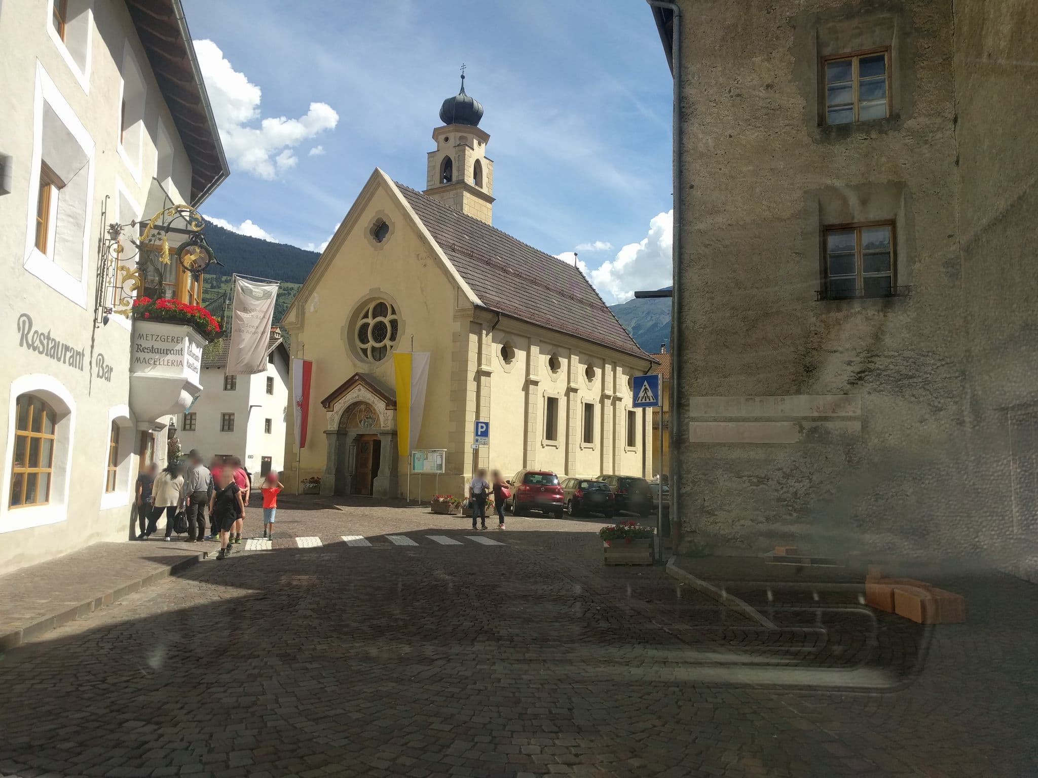 Street view near Didi`s Appartments, Malles Venosta — © lumi (CC BY-SA · Mapillary)