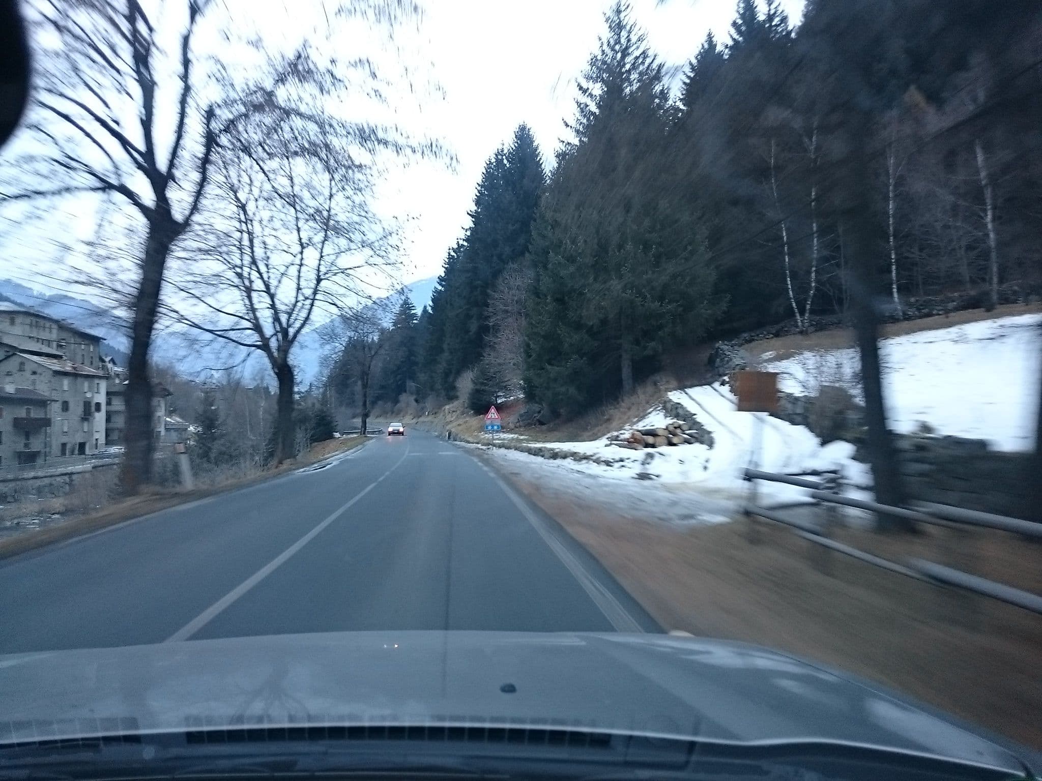 Street view near Casa Giulia, Valdisotto — © voschix (CC BY-SA · Mapillary)