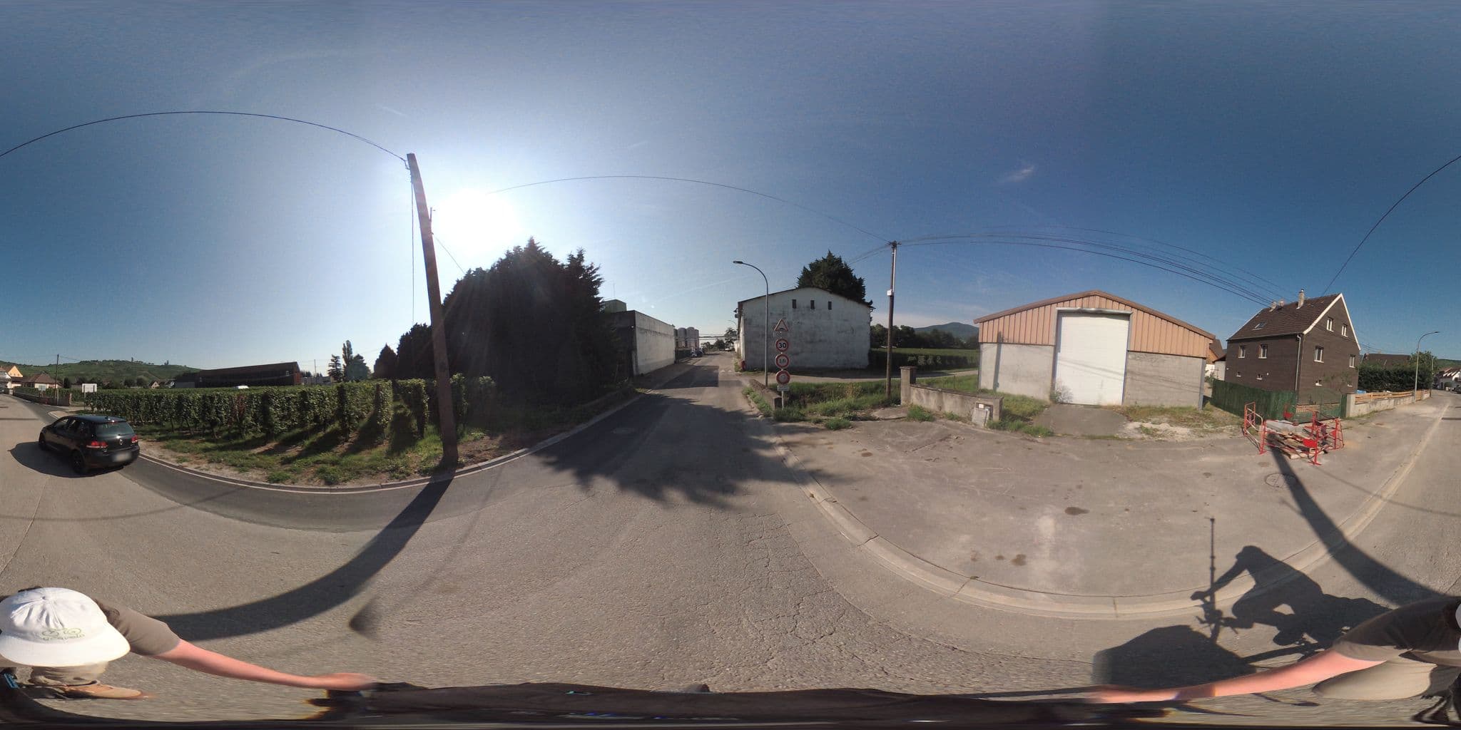 Street view near Aire Domaine Fritz, Sigolsheim — © geovelo (CC BY-SA · Mapillary)