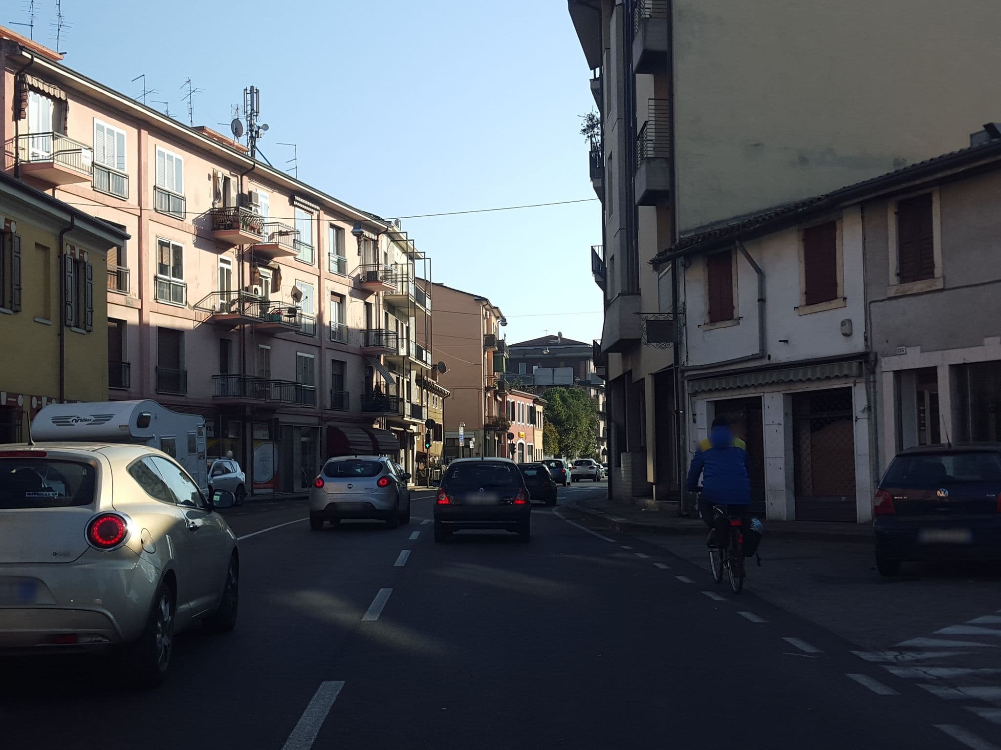 Street view near Suite Color Verona, Verona — © lucamenini (CC BY-SA · Mapillary)