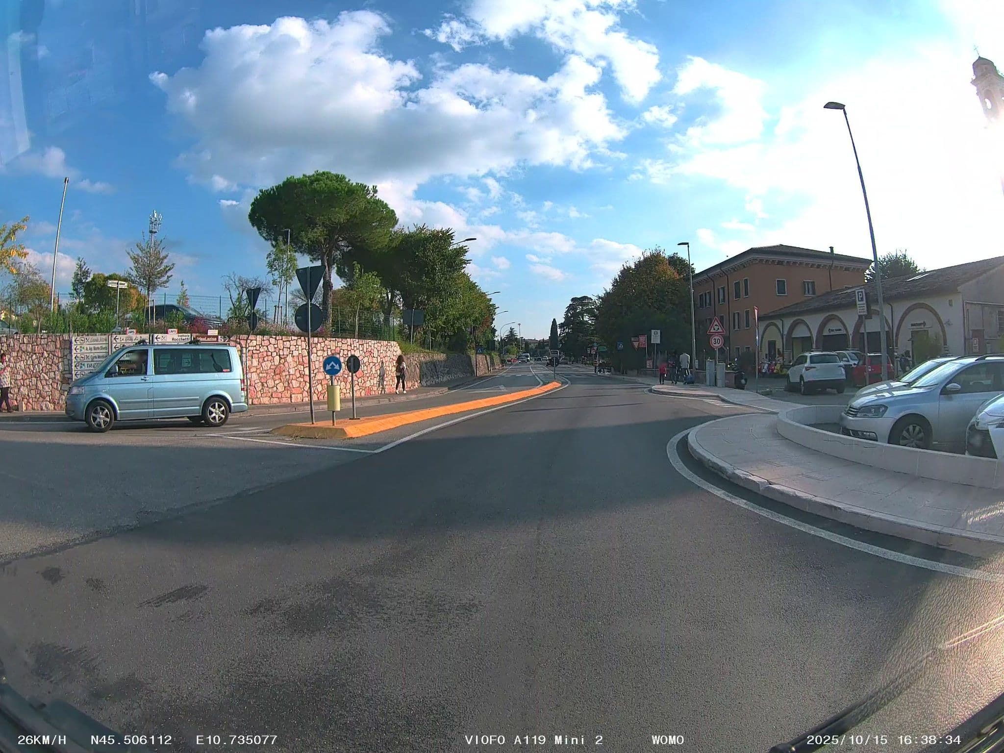 Street view near San Pietro SNC di Conte Angela e Straface Natale, Lazise — © soulcover (CC BY-SA · Mapillary)