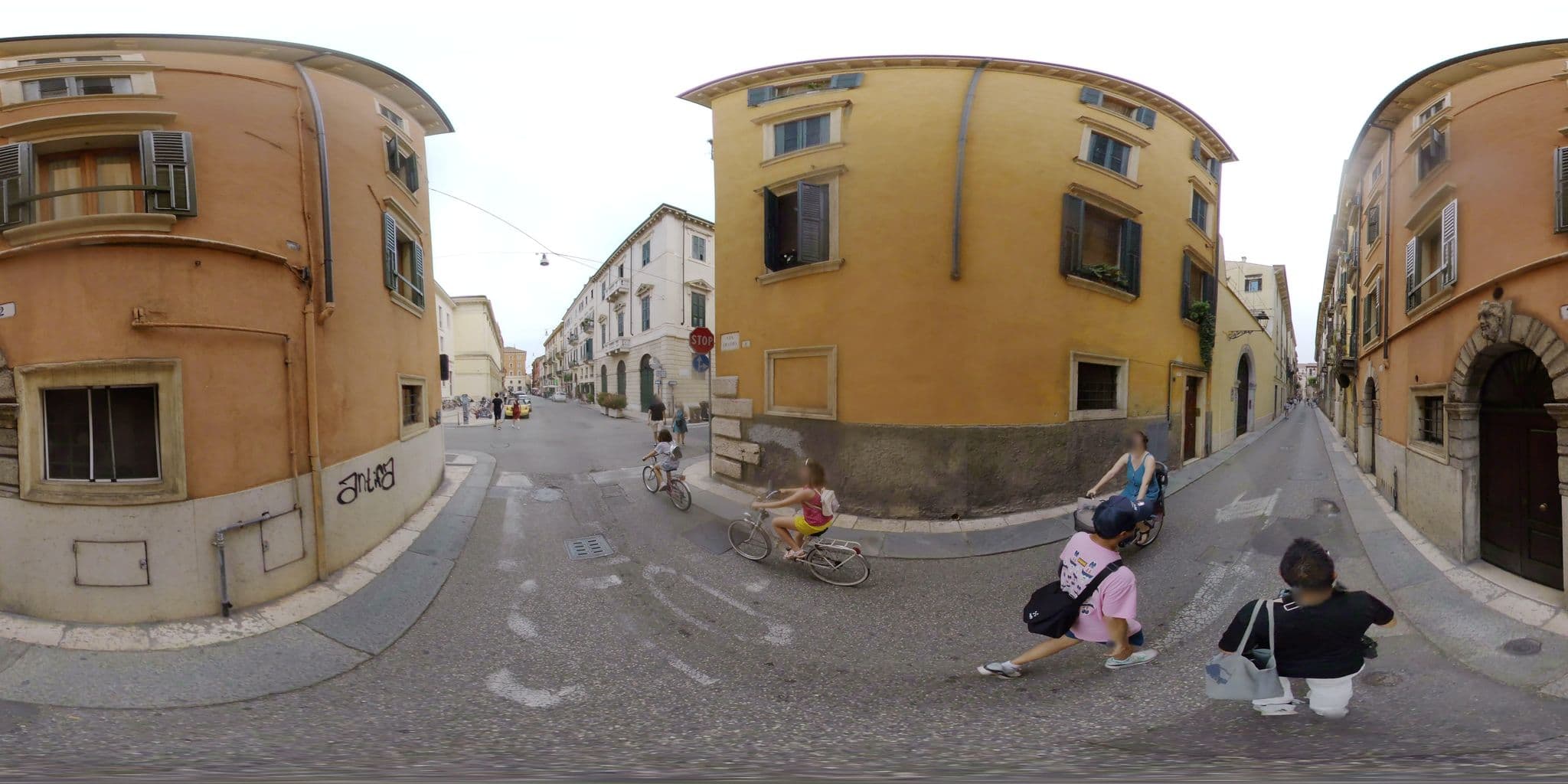 Street view near Boutique Apartments Verona, Verona — © mapconcierge (CC BY-SA · Mapillary)