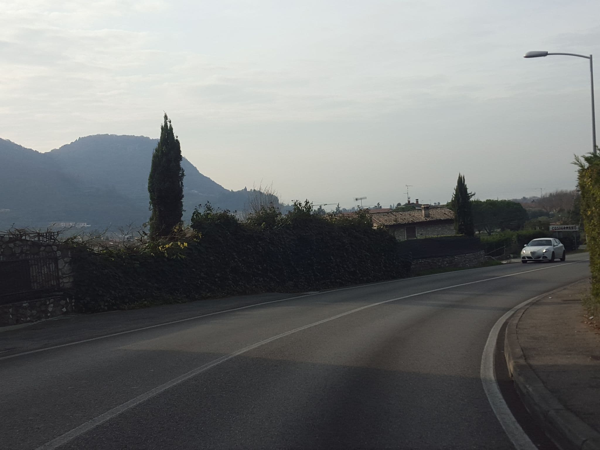 Street view near Apartement Rustico "Bella Vista", Garda — © lucamenini (CC BY-SA · Mapillary)
