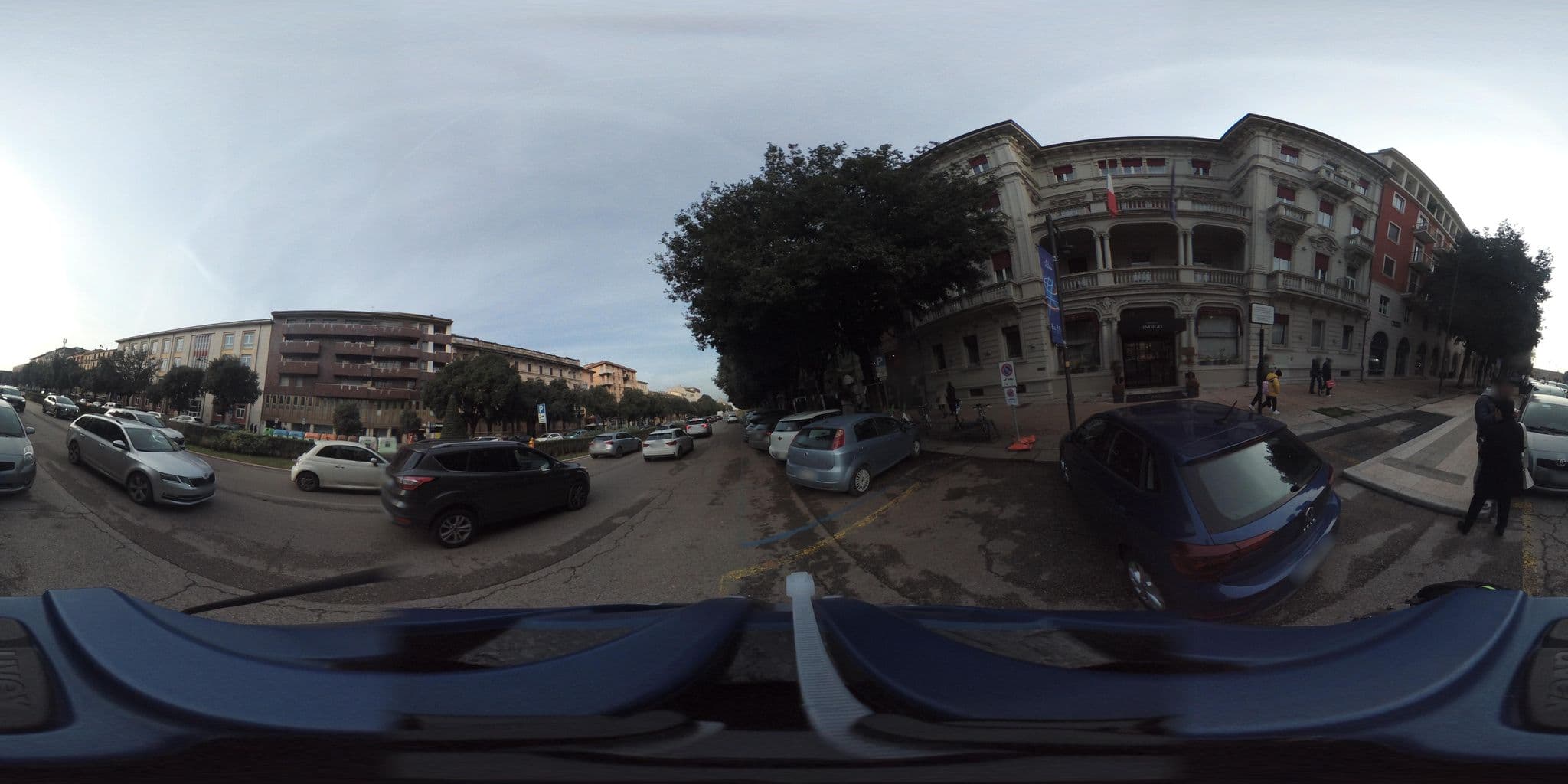 Street view near Grand Hotel, Verona — © giubar (CC BY-SA · Mapillary)