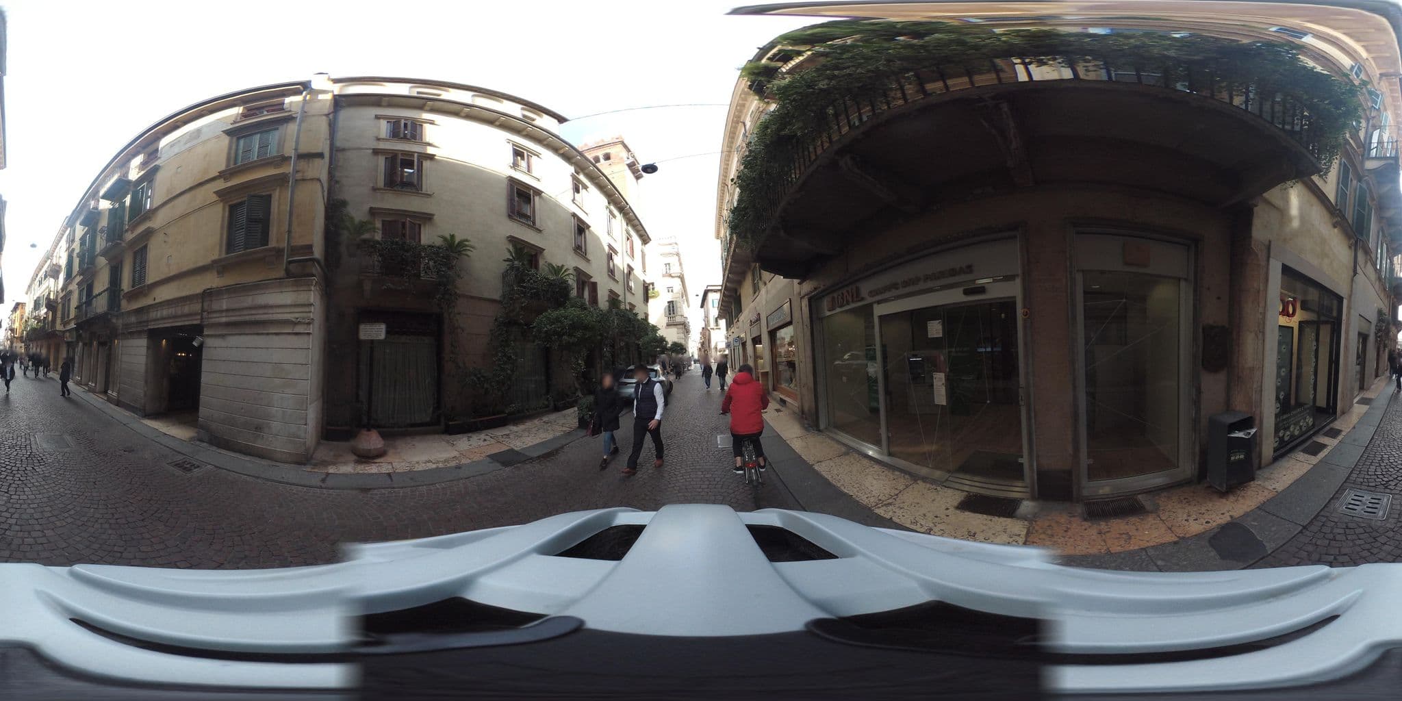 Street view near B&B Alle Erbe, Verona — © giubar (CC BY-SA · Mapillary)