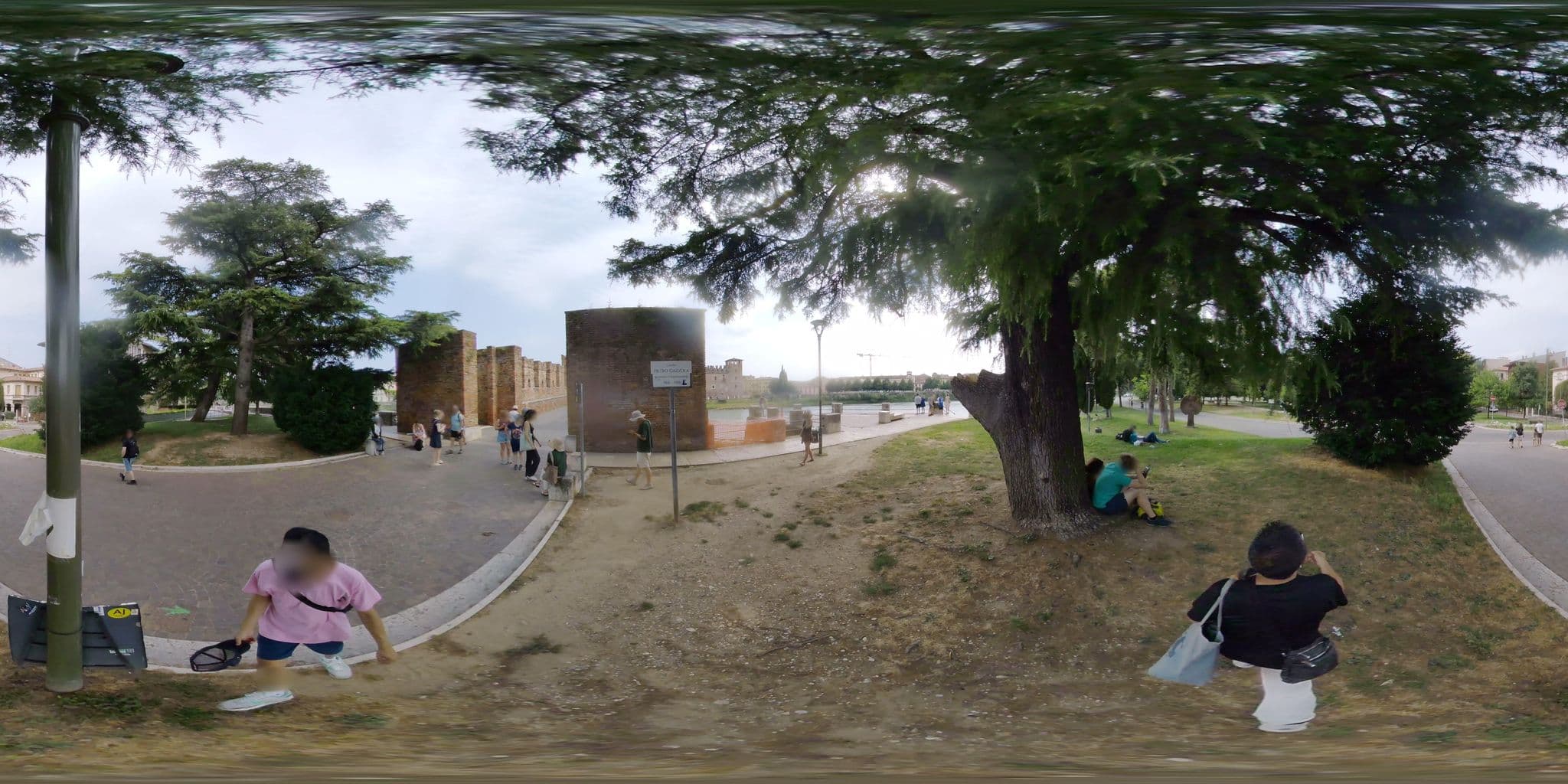 Street view near Castle View, Verona — © mapconcierge (CC BY-SA · Mapillary)