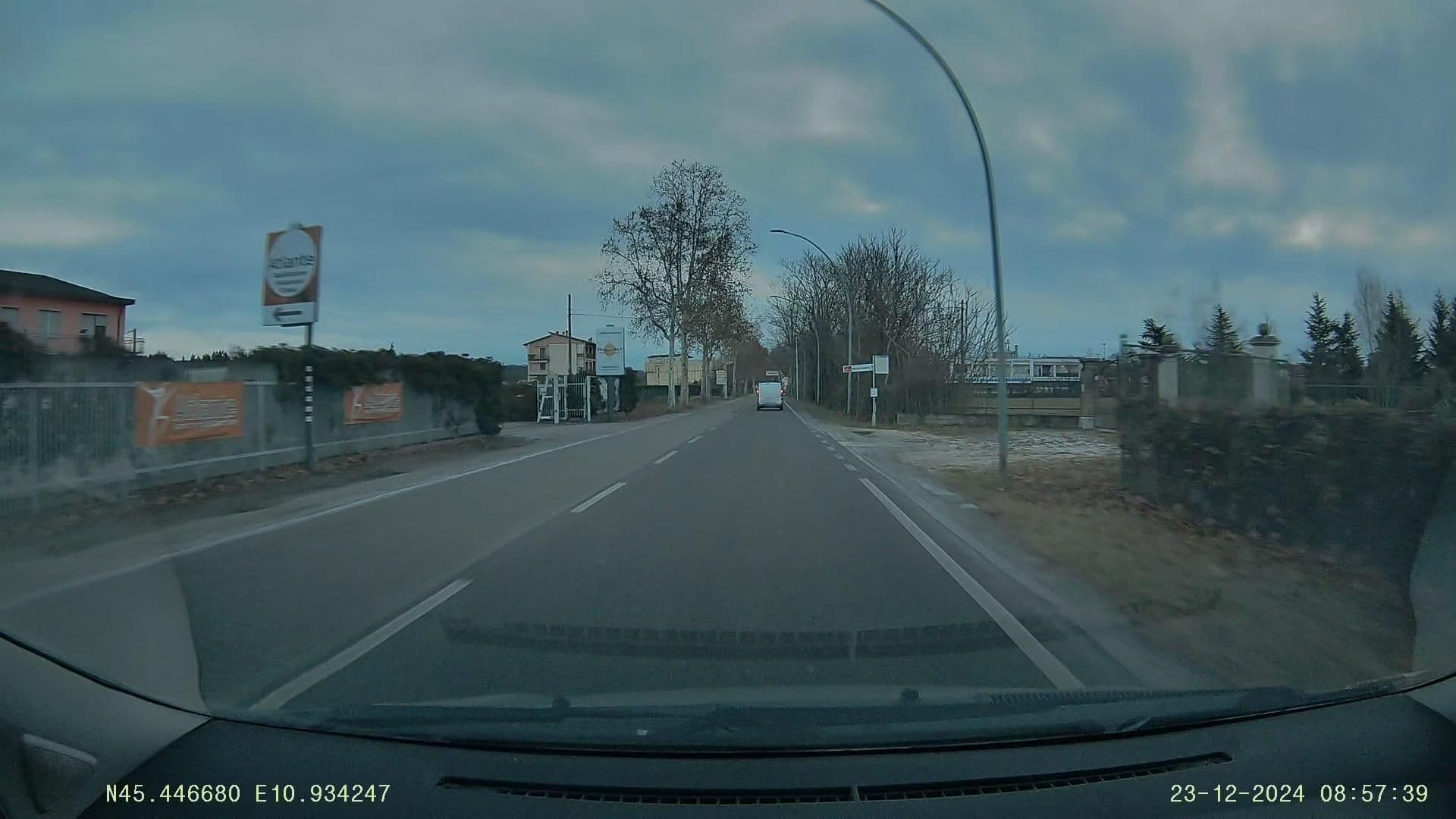 Street view near Euroimmobil 92 SRL, Basson — © Jacopo86 (CC BY-SA · Mapillary)
