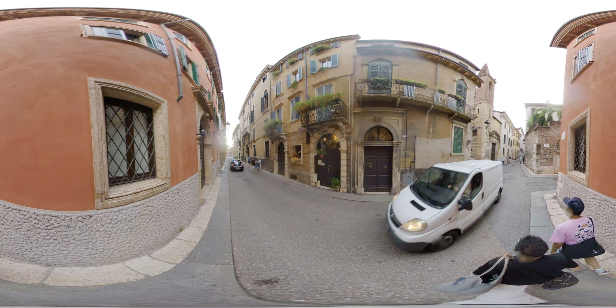 Street view near Stone Bridge, Verona — © mapconcierge (CC BY-SA · Mapillary)