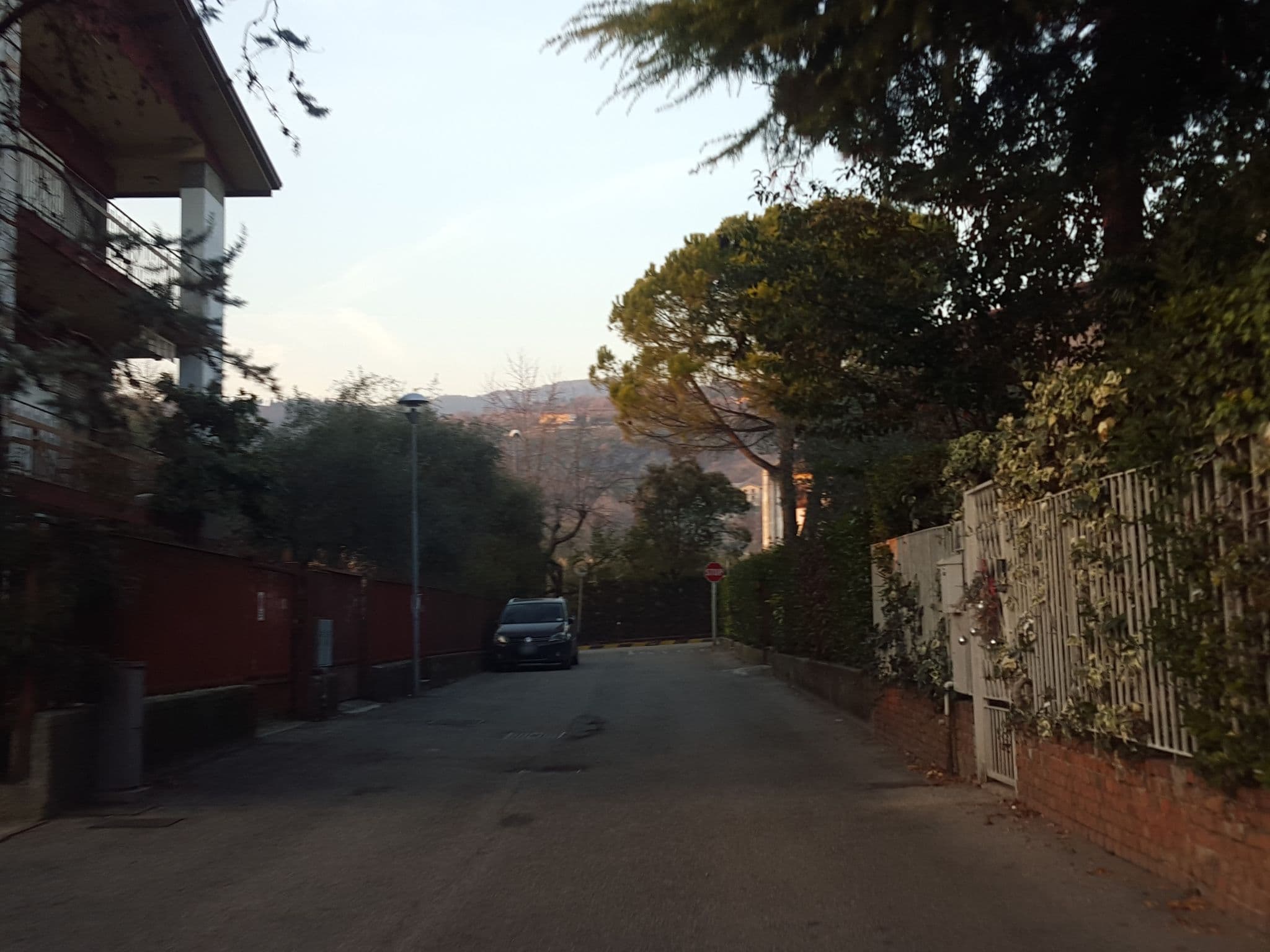 Street view near Casa Carlo Magno, Garda — © lucamenini (CC BY-SA · Mapillary)