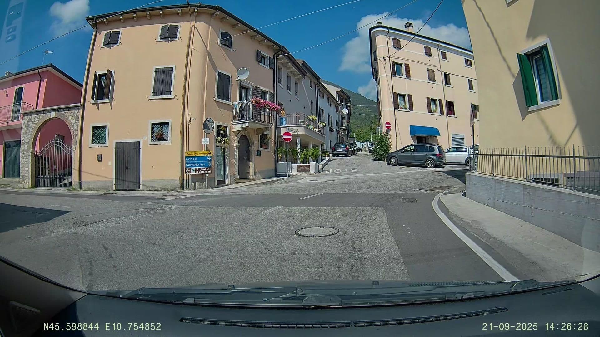 Street view near Domus Mea, Caprino Veronese — © Jacopo86 (CC BY-SA · Mapillary)