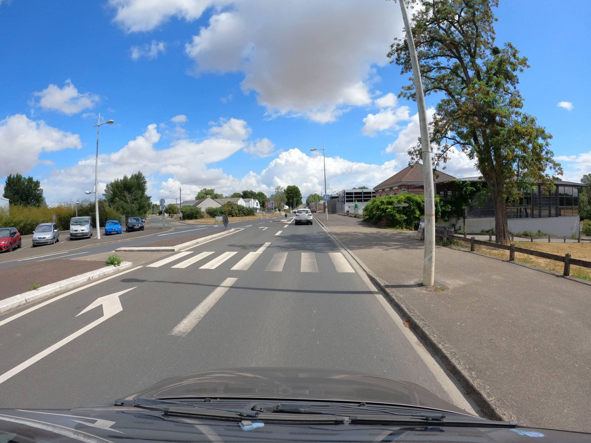 Street view near Aire de stationnement Barriere St Pierre - Ancenis, Ancenis — © stephanep (CC BY-SA · Mapillary)
