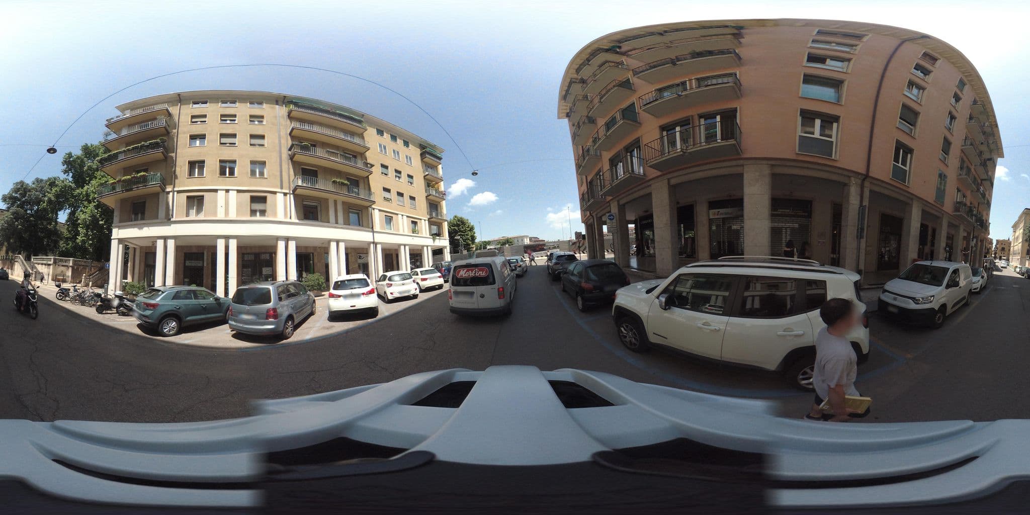 Street view near Flats4rent, Verona — © giubar (CC BY-SA · Mapillary)