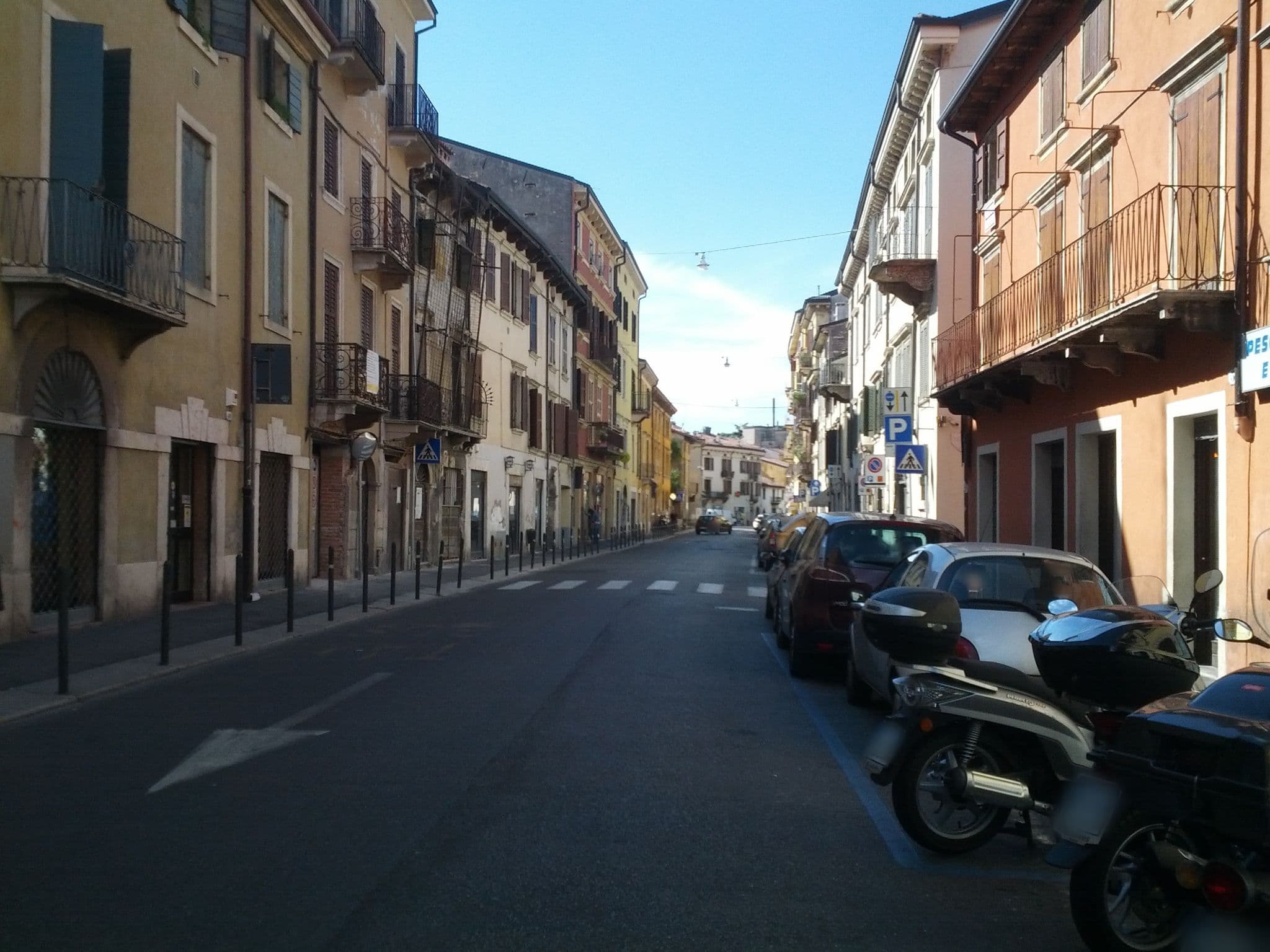 Street view near Casa e Natura Breviglieri, Verona — © zerrossetto (CC BY-SA · Mapillary)