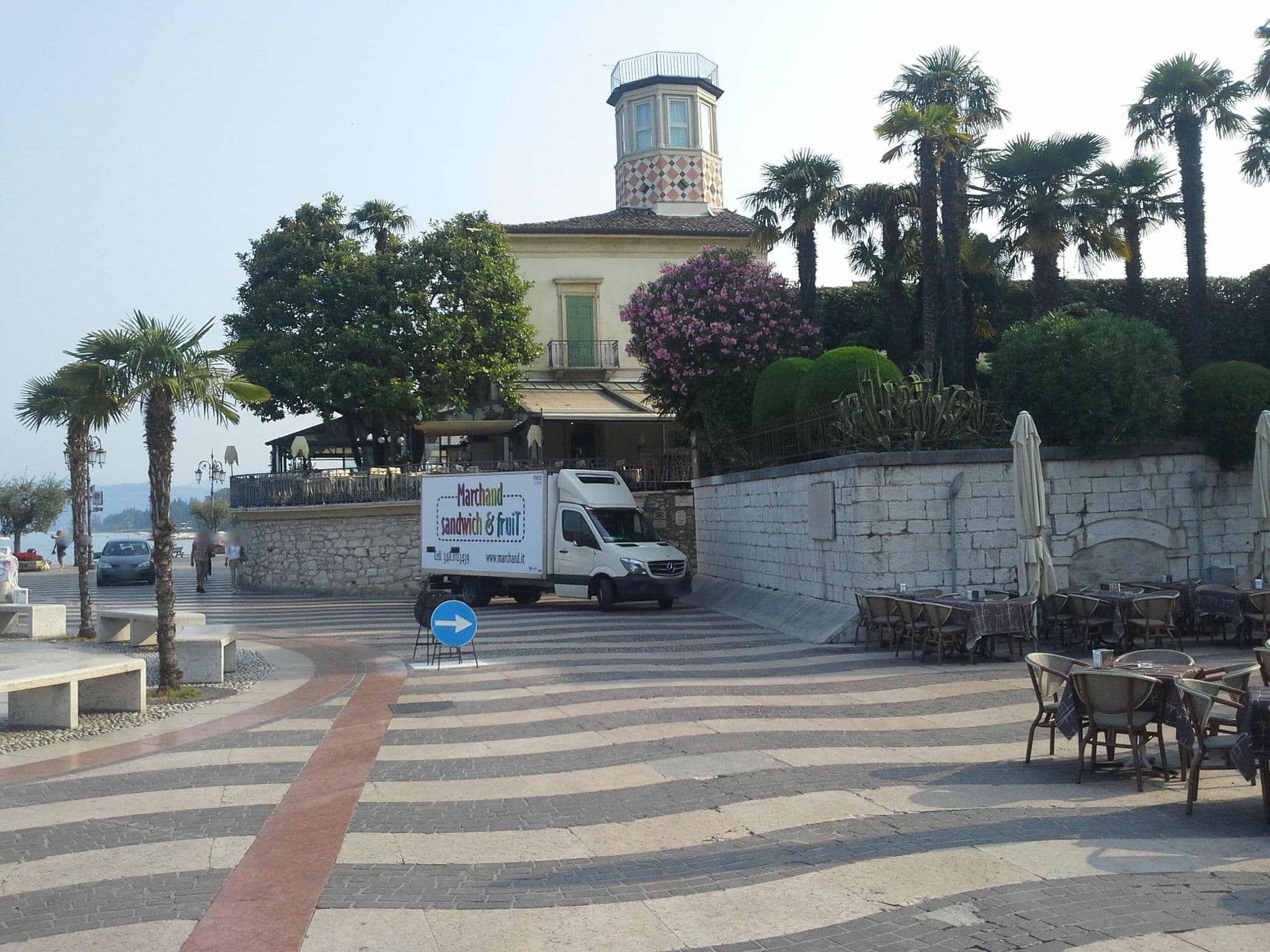 Street view near Classique Chambres & Suites, Lazise — © rausk (CC BY-SA · Mapillary)