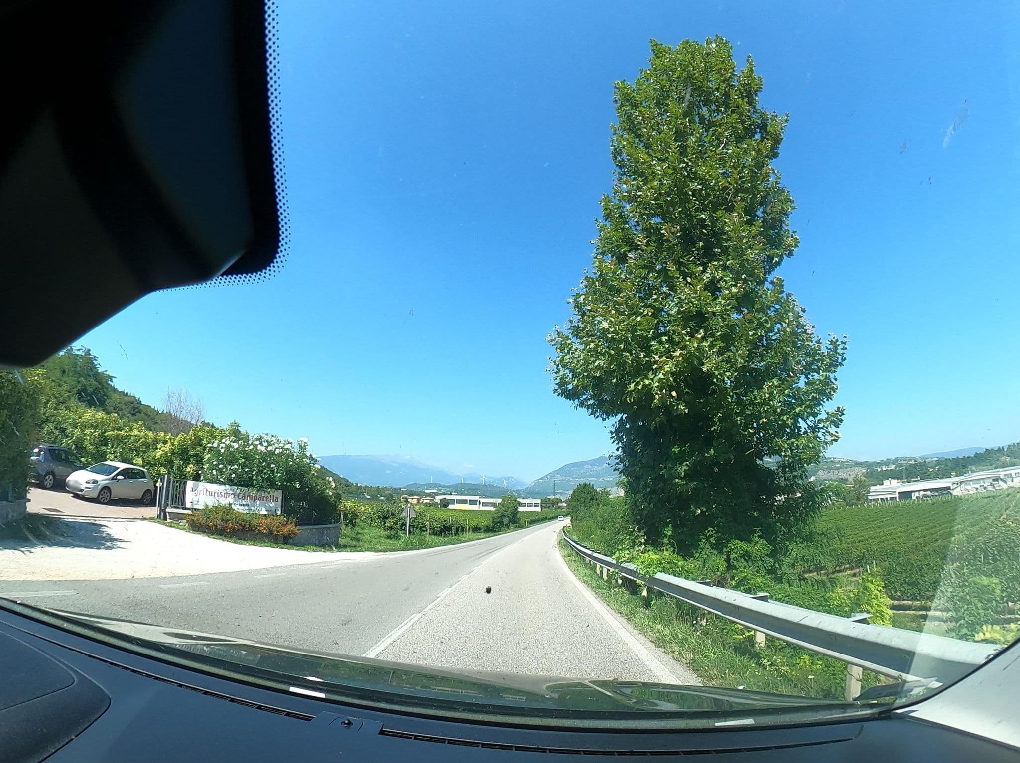 Street view near Agriturismo Camparella, Pastrengo — © vst (CC BY-SA · Mapillary)