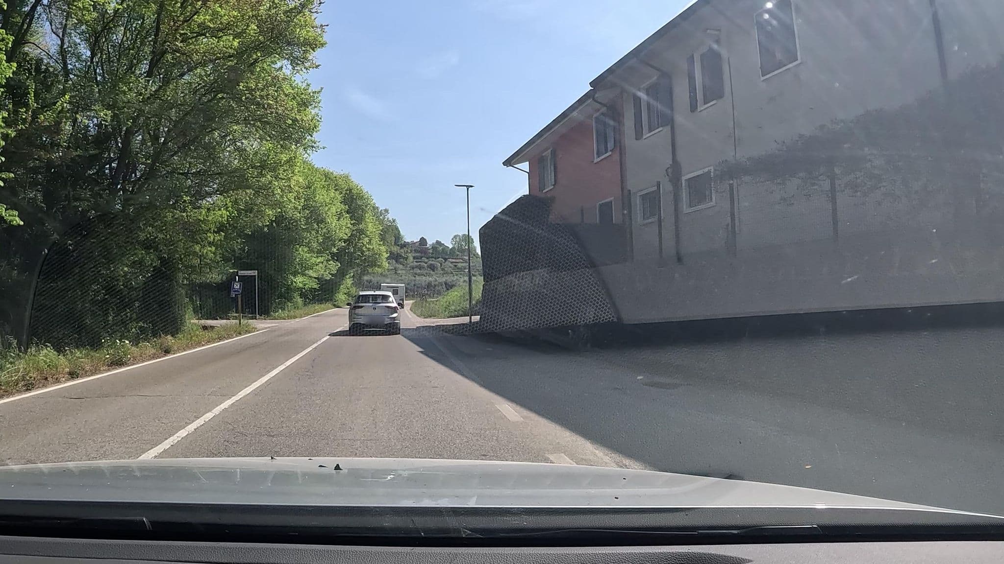 Street view near Agriturismo Le Ginestre, Lazise — © stefanro74 (CC BY-SA · Mapillary)