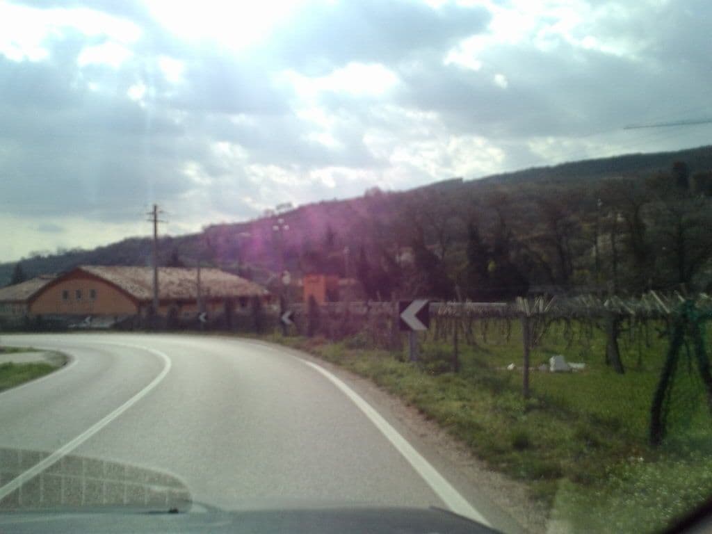 Street view near Villa Gesi, Negrar — © vrmap (CC BY-SA · Mapillary)