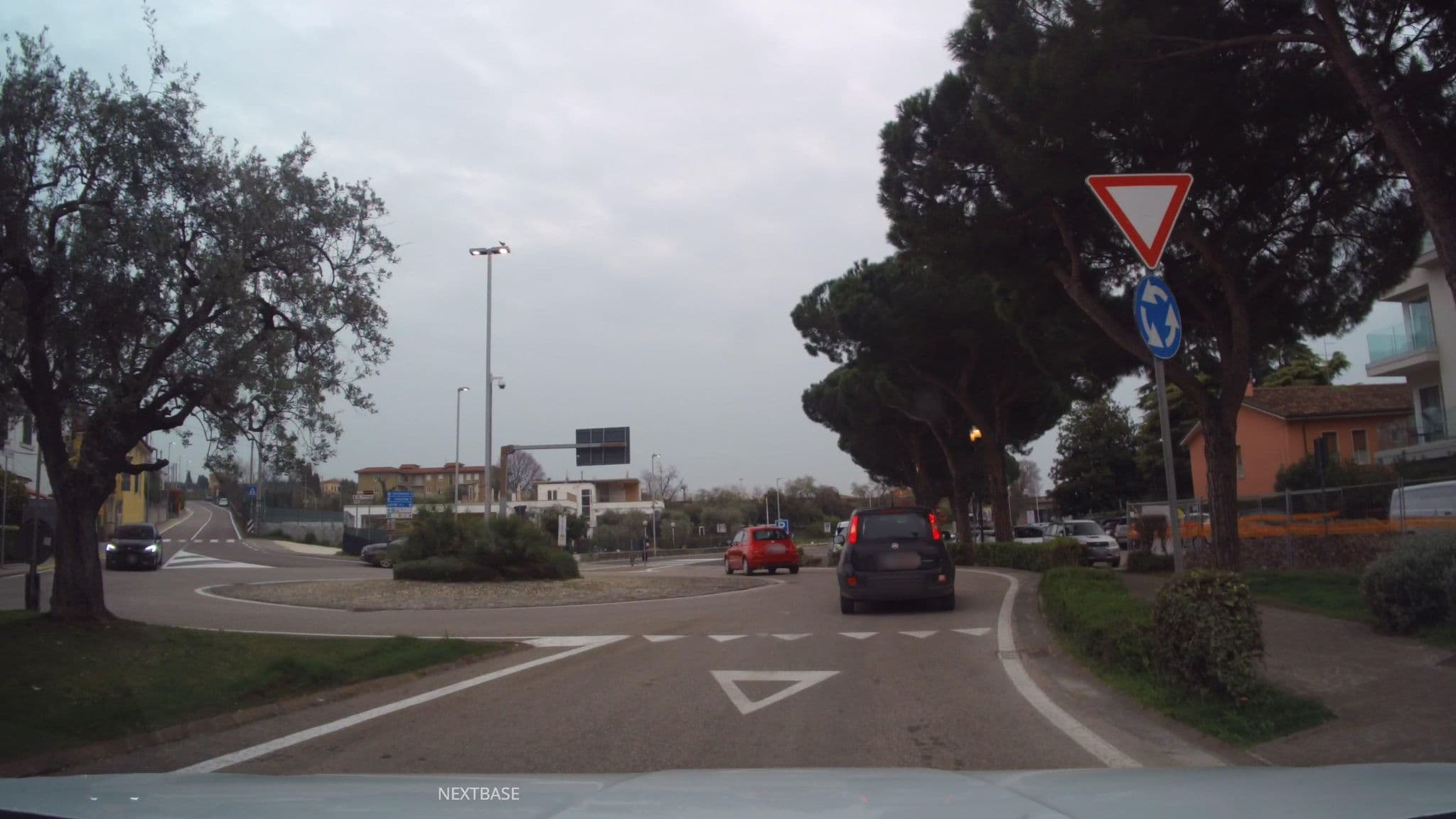 Street view near Hotel Vittoria, Bardolino — © Schmarvis (CC BY-SA · Mapillary)