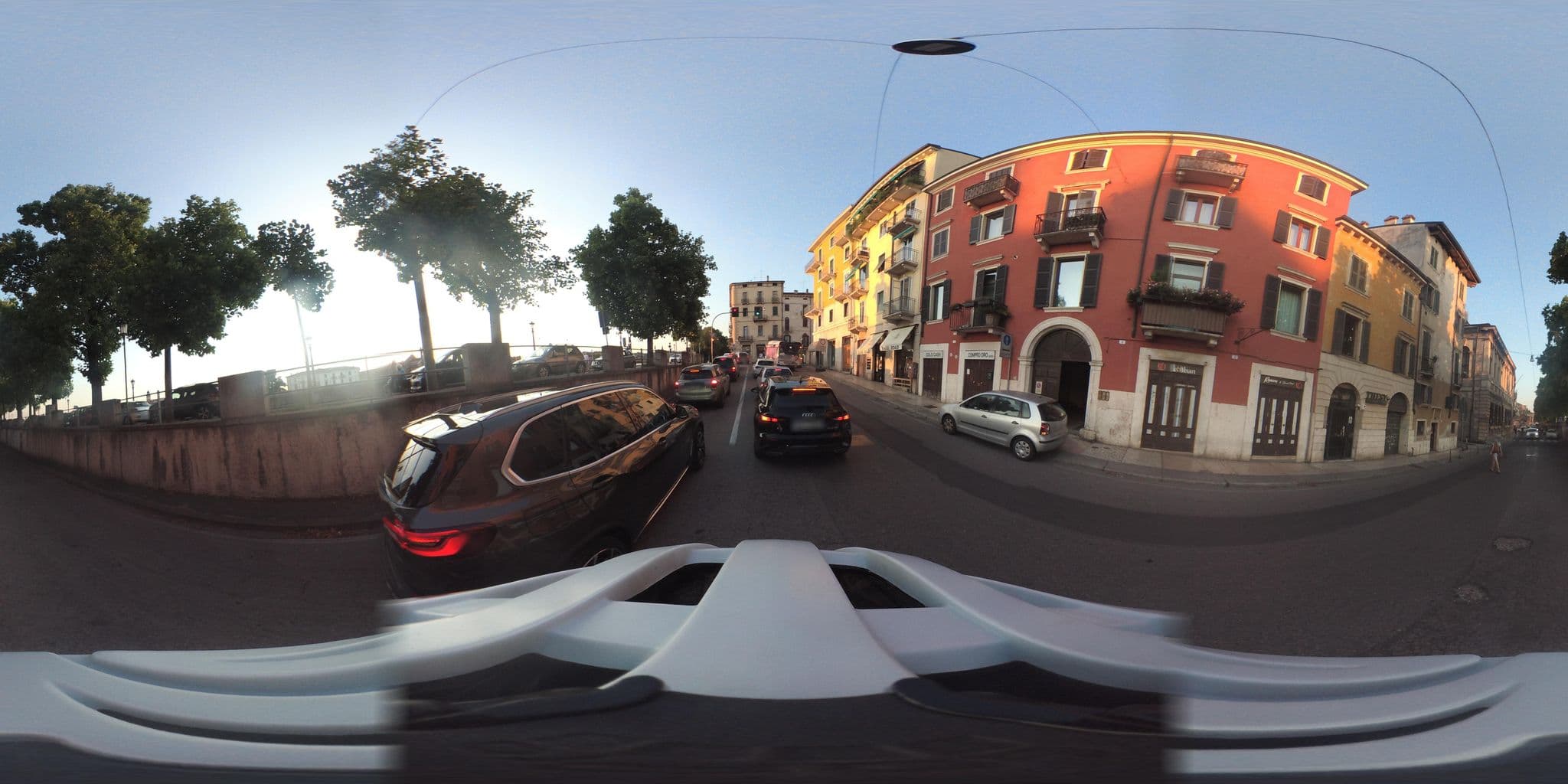 Street view near Bed & Breakfast Citta' Di Giulietta, Verona — © giubar (CC BY-SA · Mapillary)