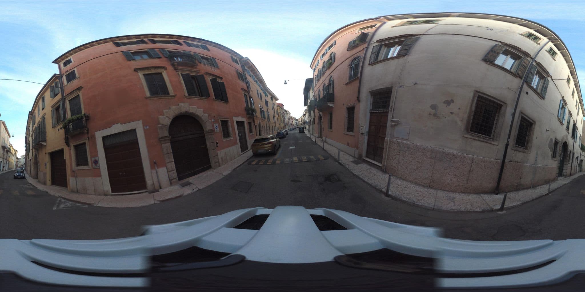 Street view near Il Nido sui Tetti, Verona — © giubar (CC BY-SA · Mapillary)