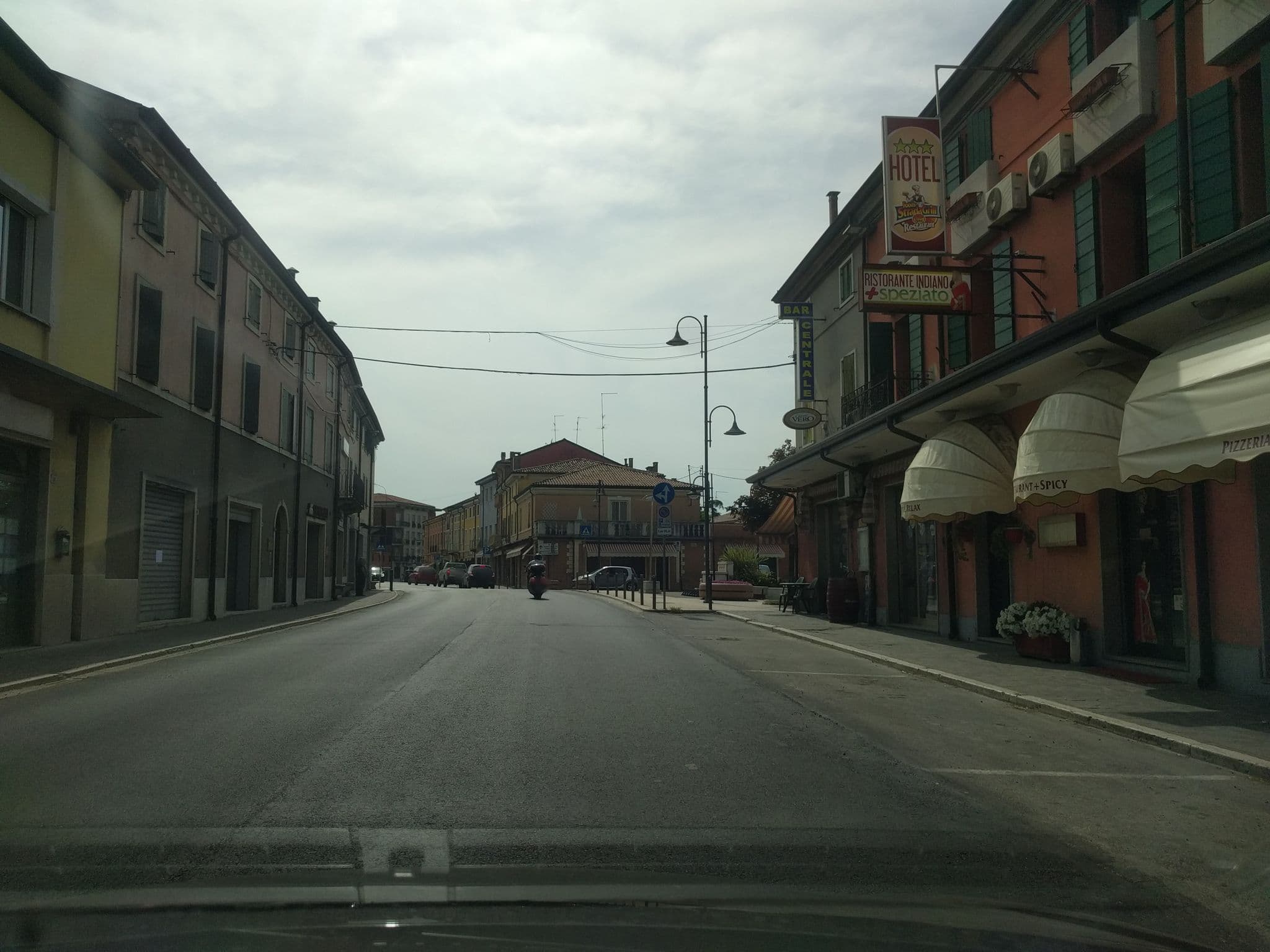 Street view near Hotel Alla Nogara, Nogara — © jas92 (CC BY-SA · Mapillary)