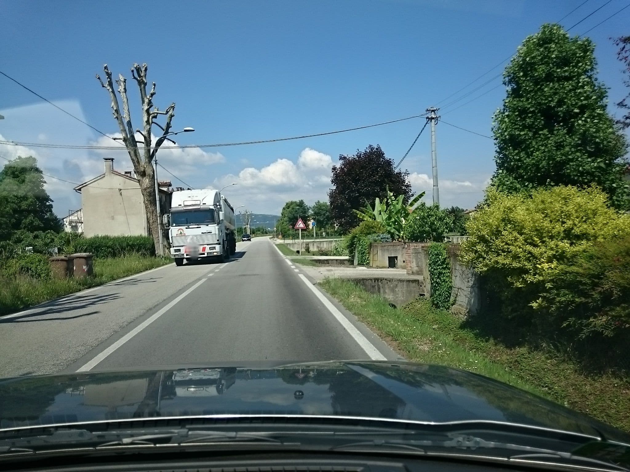 Street view near Agriturismo Il Palazzone, Montegalda — © voschix (CC BY-SA · Mapillary)