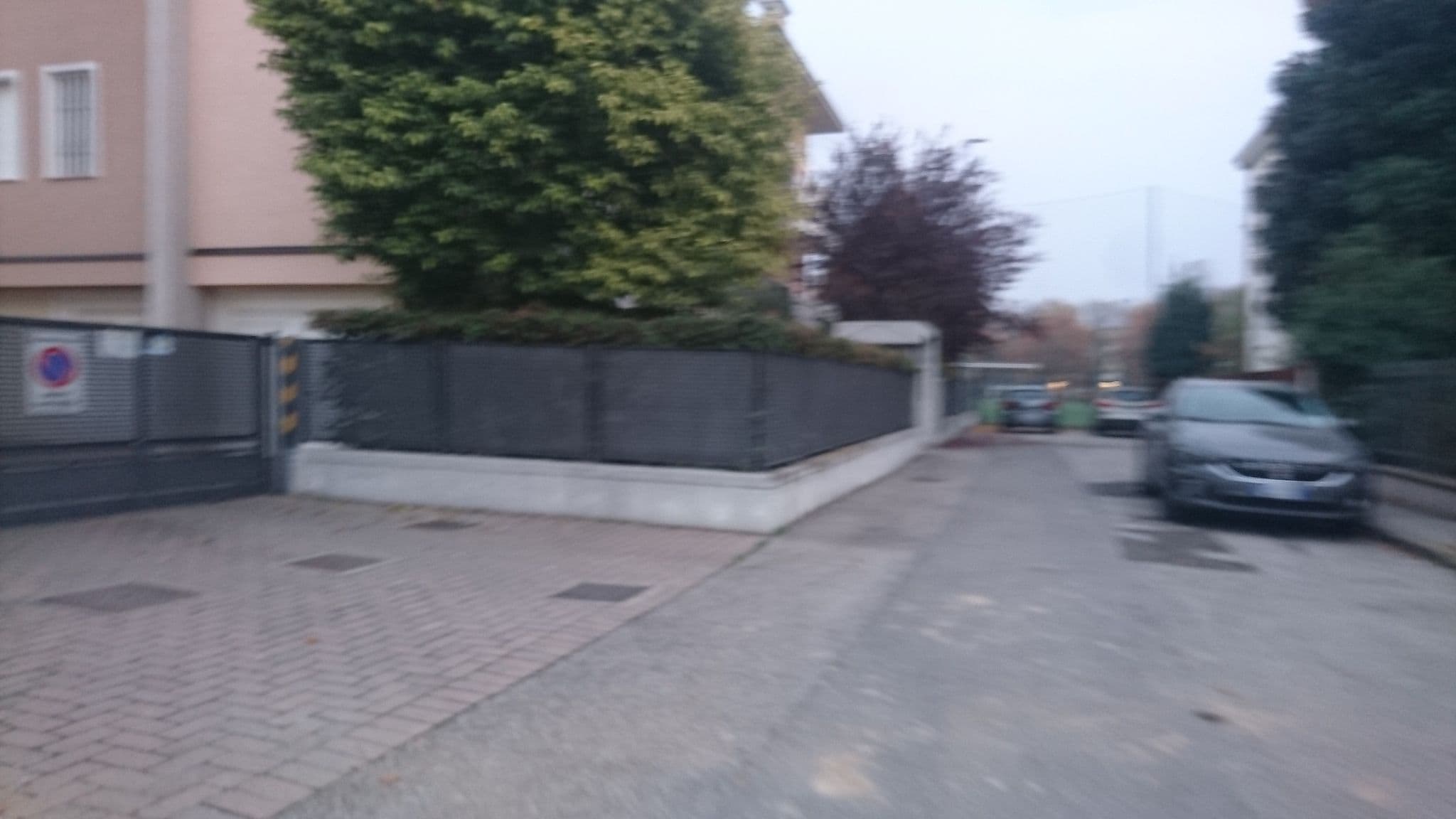 Street view near Casa Di Accoglienza Lucia Valentini Terrani, Arcella — © voschix (CC BY-SA · Mapillary)