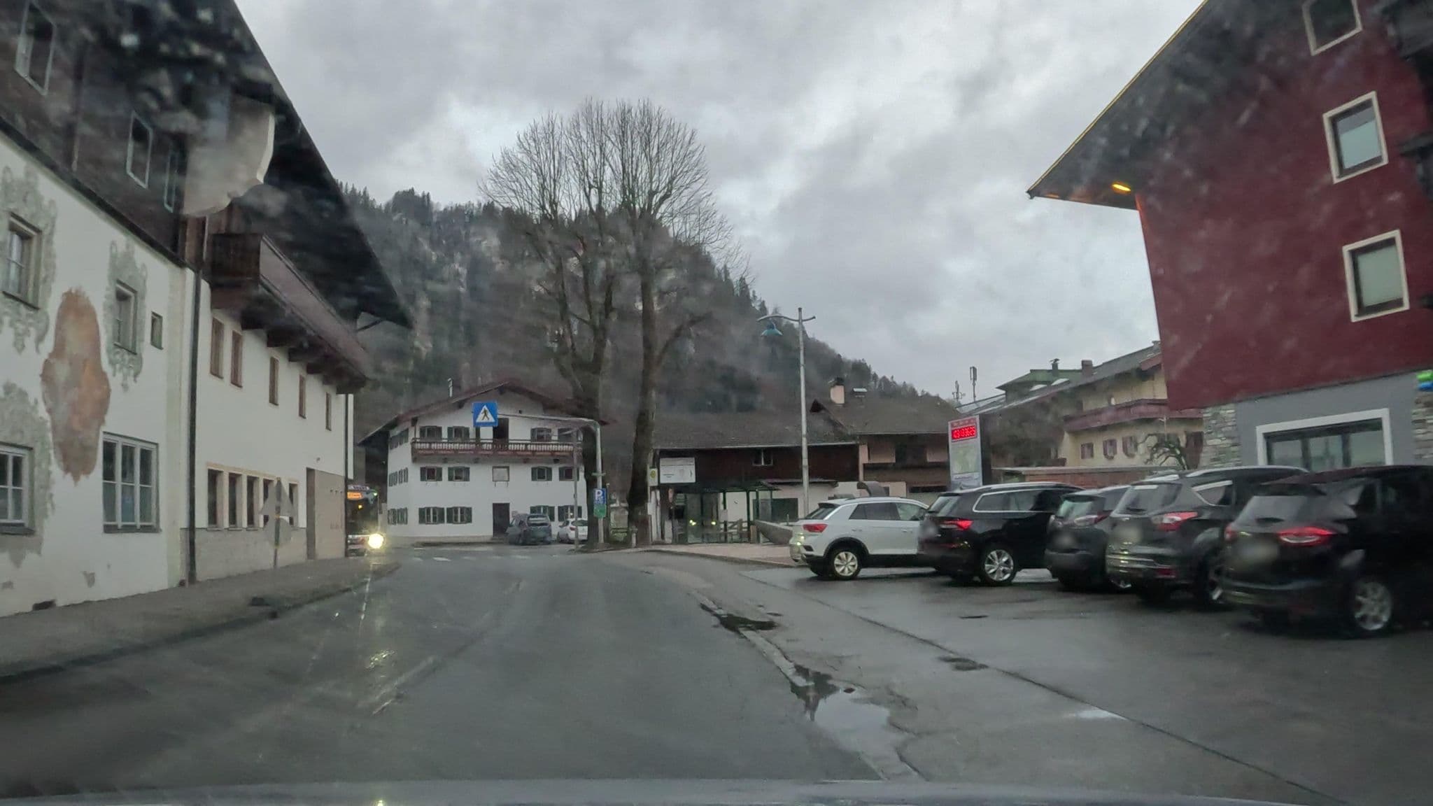 Street view near Ilgerhof, Kössen — © stefanro74 (CC BY-SA · Mapillary)