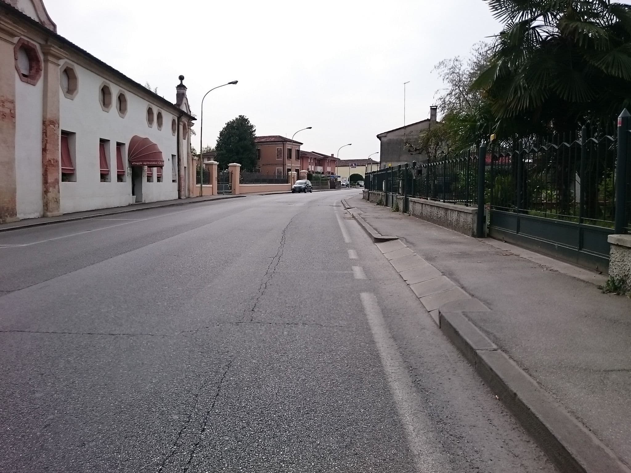 Street view near B&B Ca' Sagraedo, Conselve — © voschix (CC BY-SA · Mapillary)