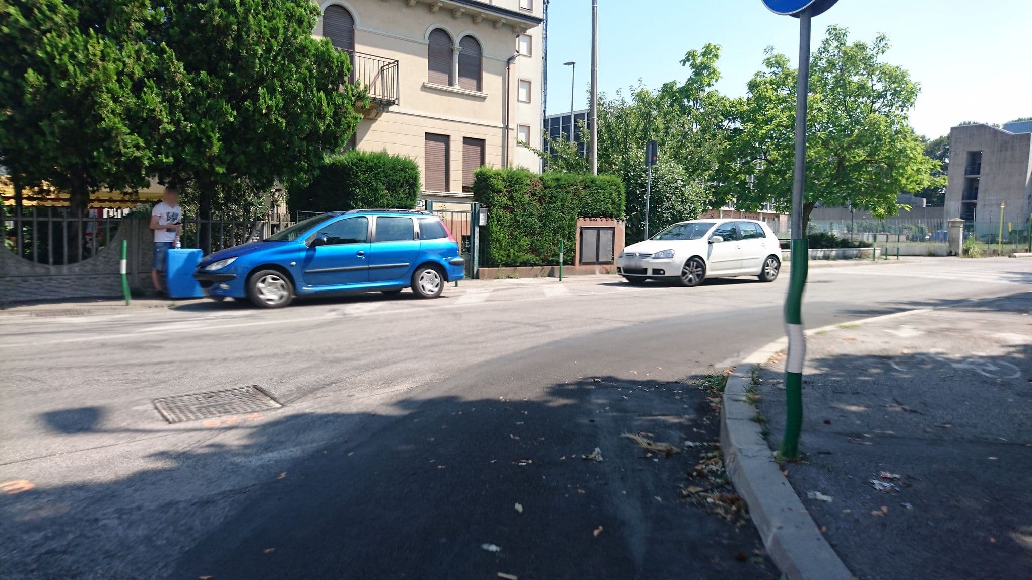 Street view near Hotel Alla Fiera, Padua — © voschix (CC BY-SA · Mapillary)