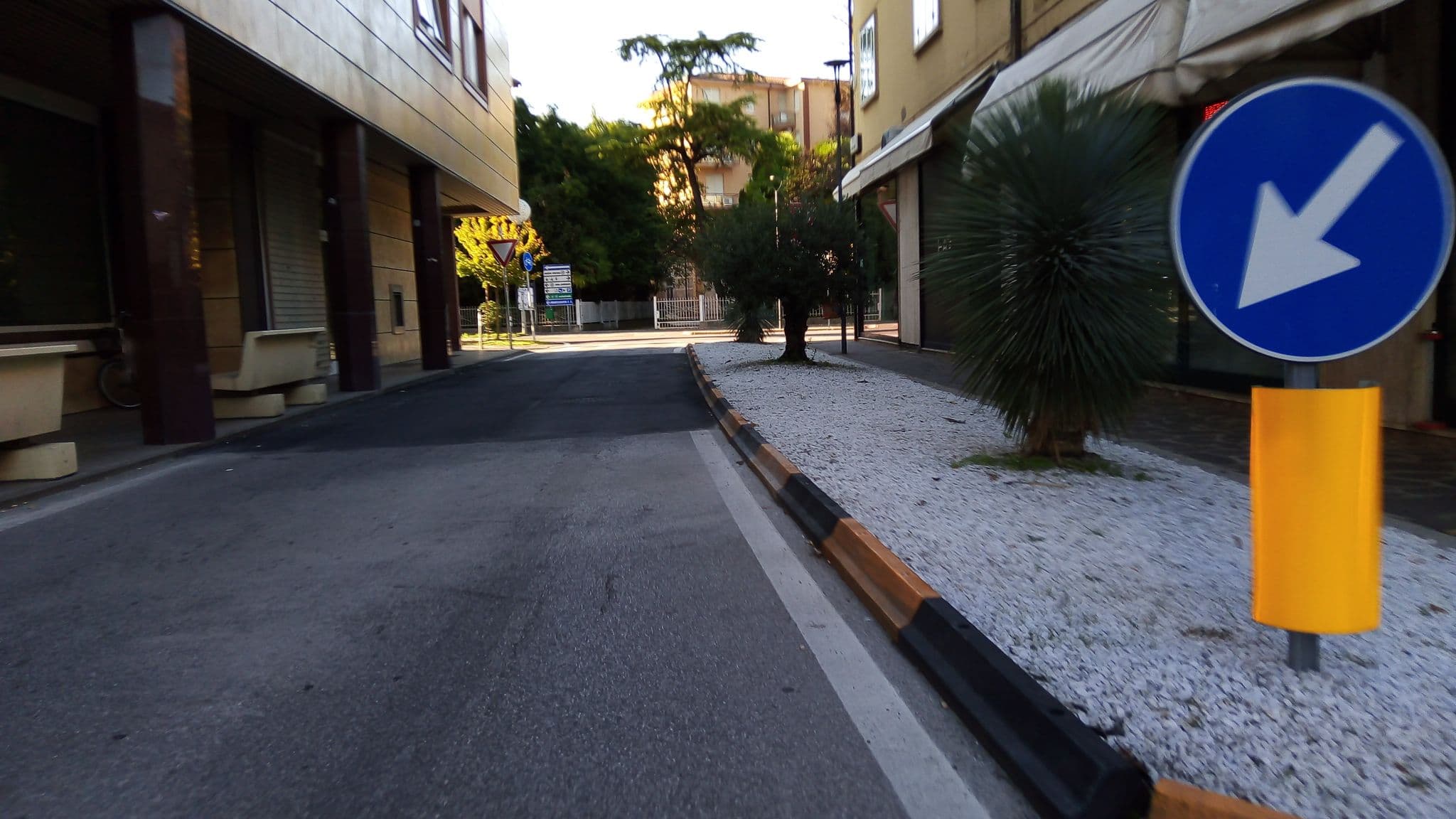 Street view near Hotel Terme Risorta, Abano Terme — © mariofiab (CC BY-SA · Mapillary)