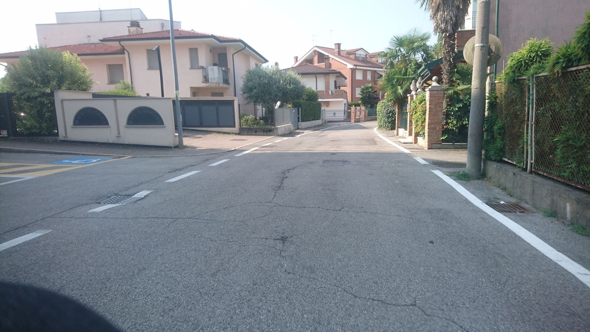 Street view near Casa Yami, Arcella — © voschix (CC BY-SA · Mapillary)