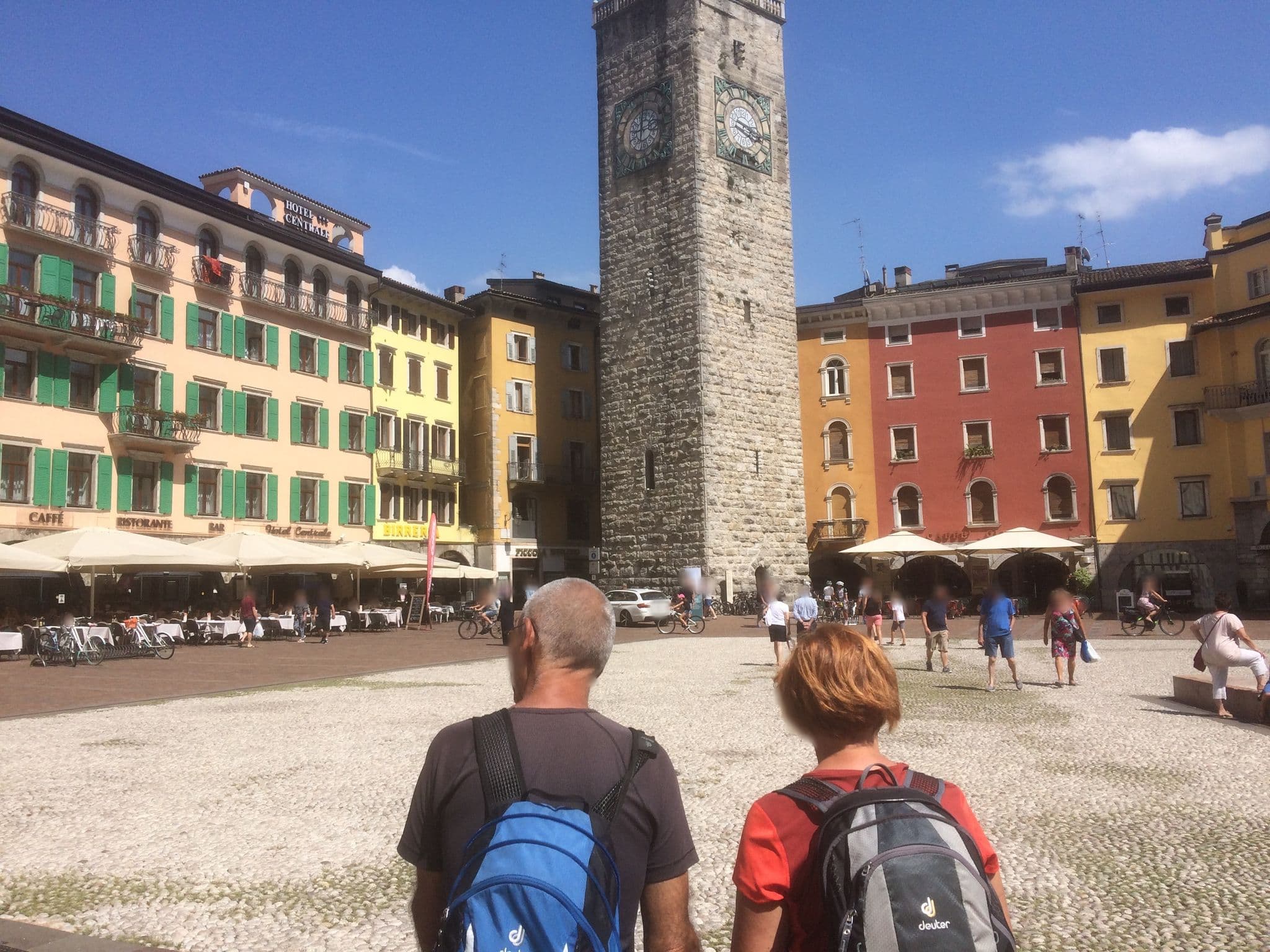 Street view near Al Lago Apartments, Riva del Garda — © rufus1295 (CC BY-SA · Mapillary)