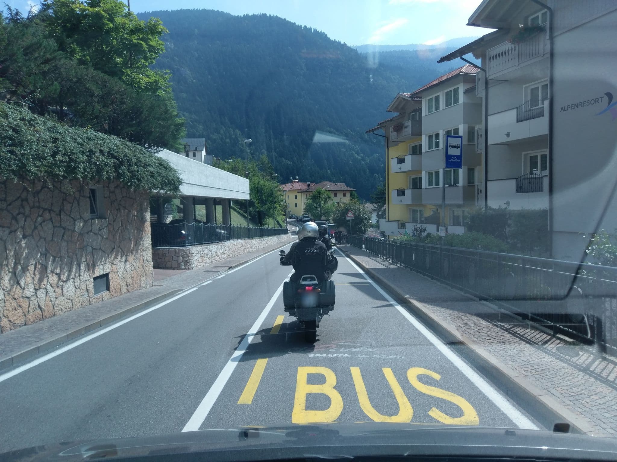 Street view near Hotel Alexander Molveno, Molveno — © bufonto (CC BY-SA · Mapillary)
