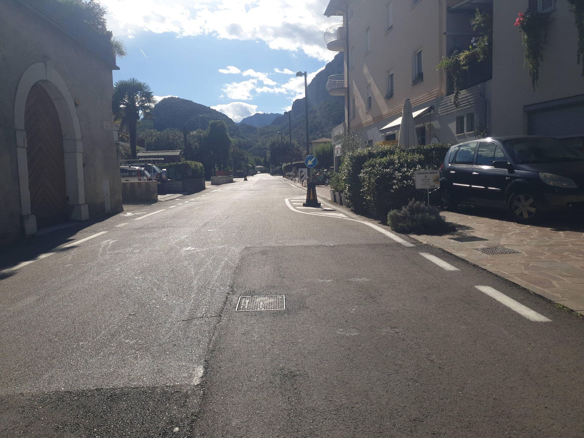 Street view near Casa Dolce Miele, Dro — © voschix (CC BY-SA · Mapillary)