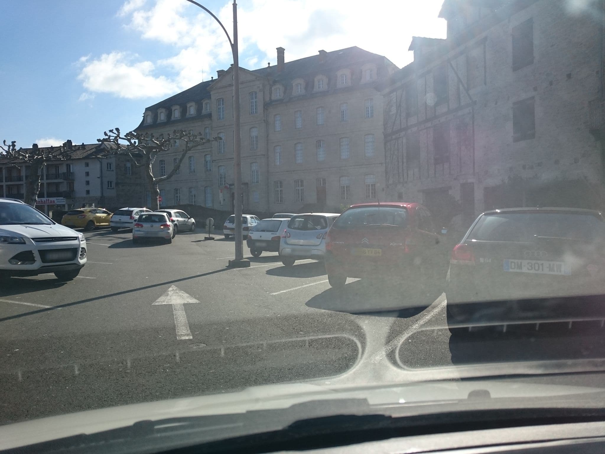 Street view near Grand Hôtel Maury, Saint-Céré — © bio (CC BY-SA · Mapillary)