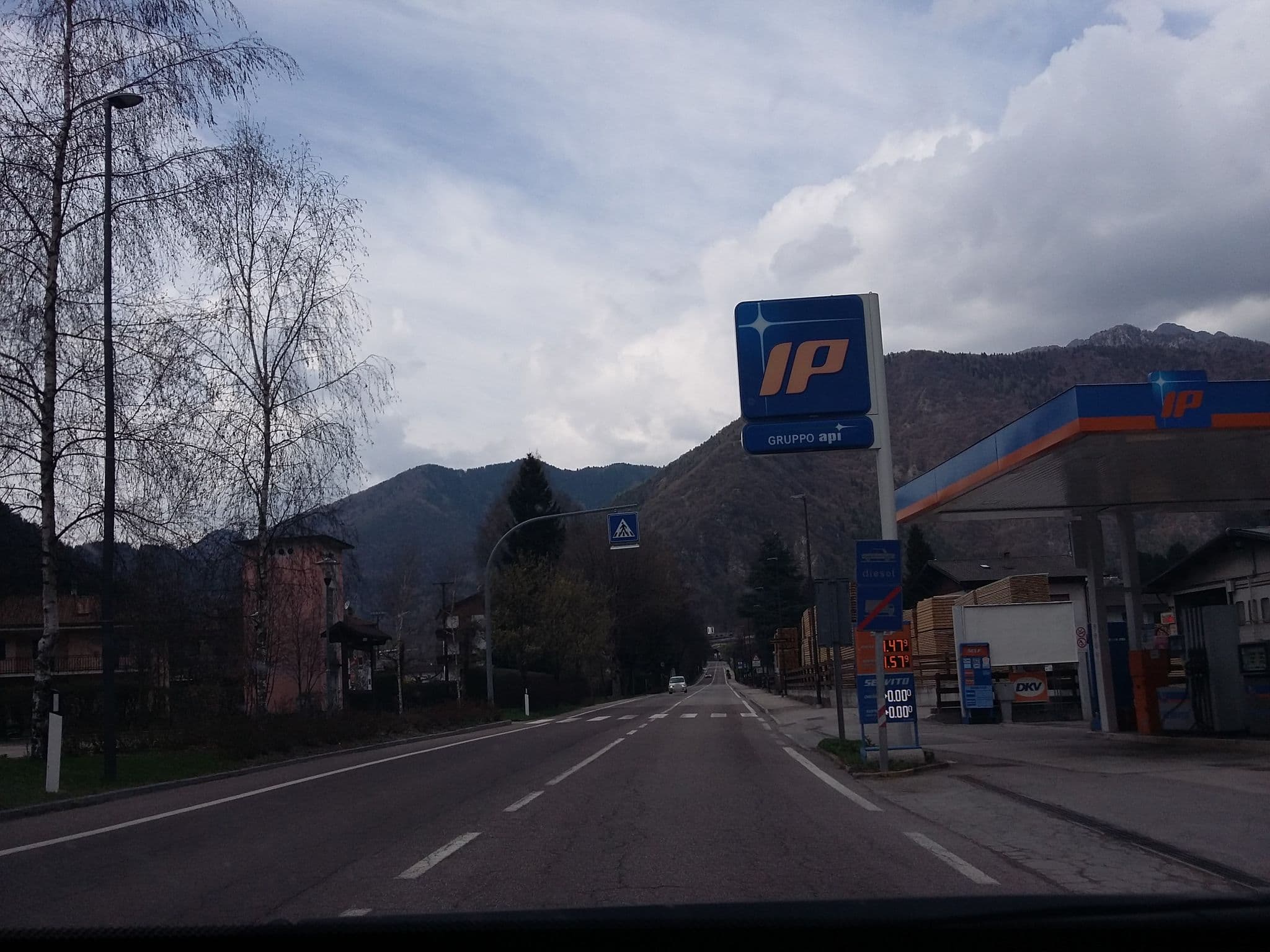 Street view near Residence Ledro, Molina di Ledro — © zonta72 (CC BY-SA · Mapillary)