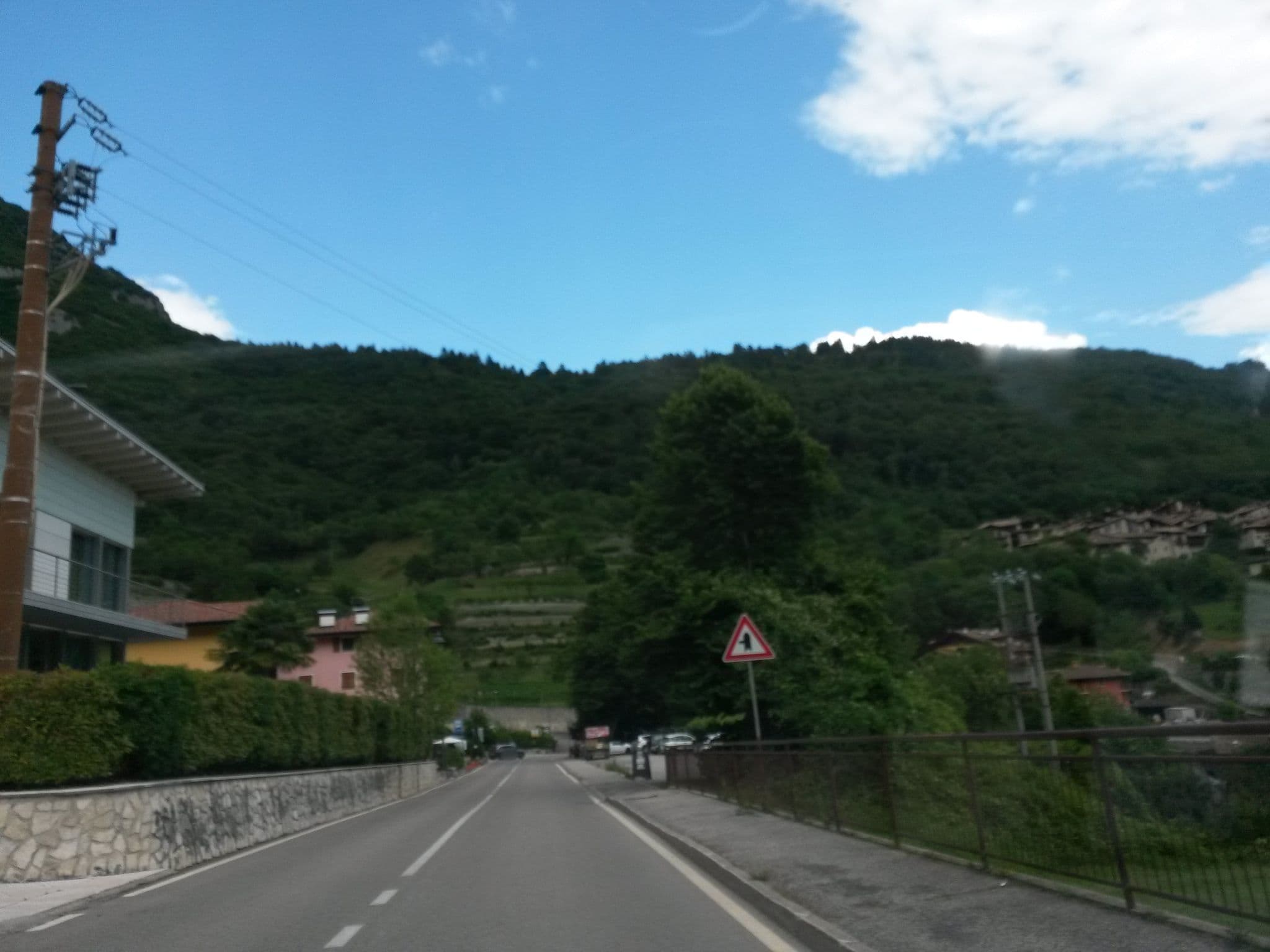 Street view near Villa Bellavista, Riva del Garda — © uwekoch (CC BY-SA · Mapillary)