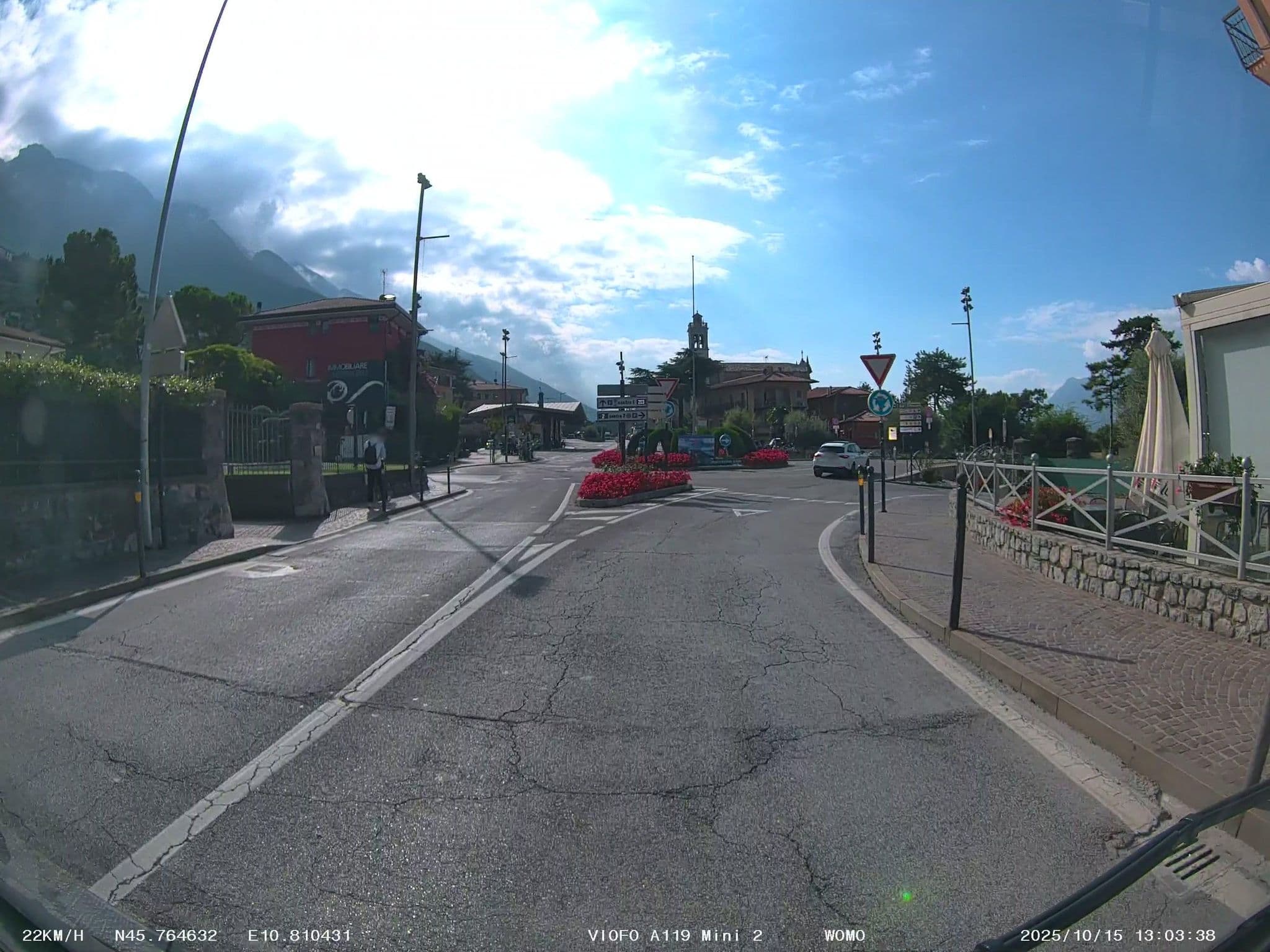 Street view near Hotel Garni San Carlo, Malcesine — © soulcover (CC BY-SA · Mapillary)