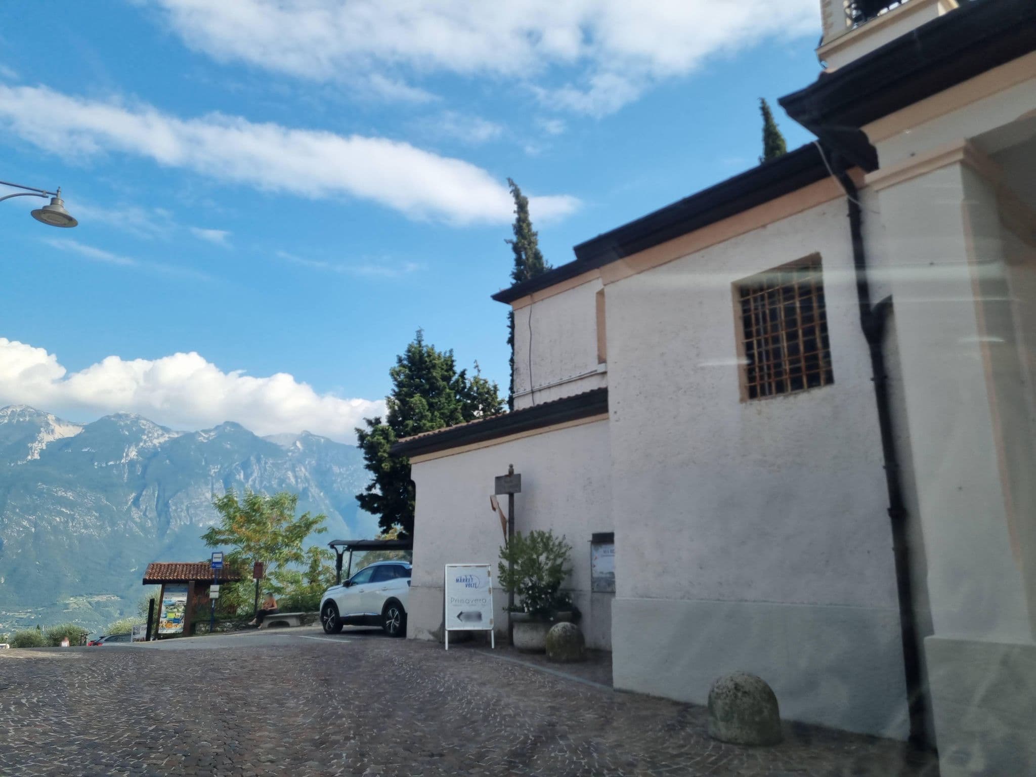Street view near Stella D'oro di Berasi Franco & C. SNC, Limone sul Garda — © dsmm (CC BY-SA · Mapillary)
