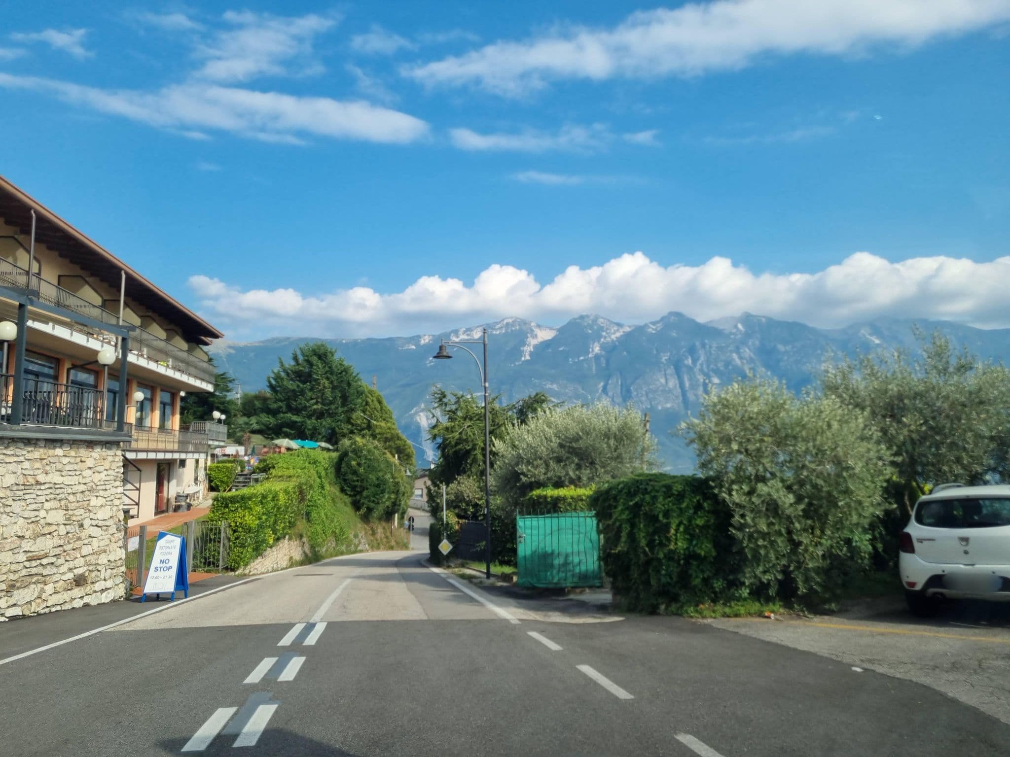 Street view near Park Hotel Faver, Malcesine — © dsmm (CC BY-SA · Mapillary)