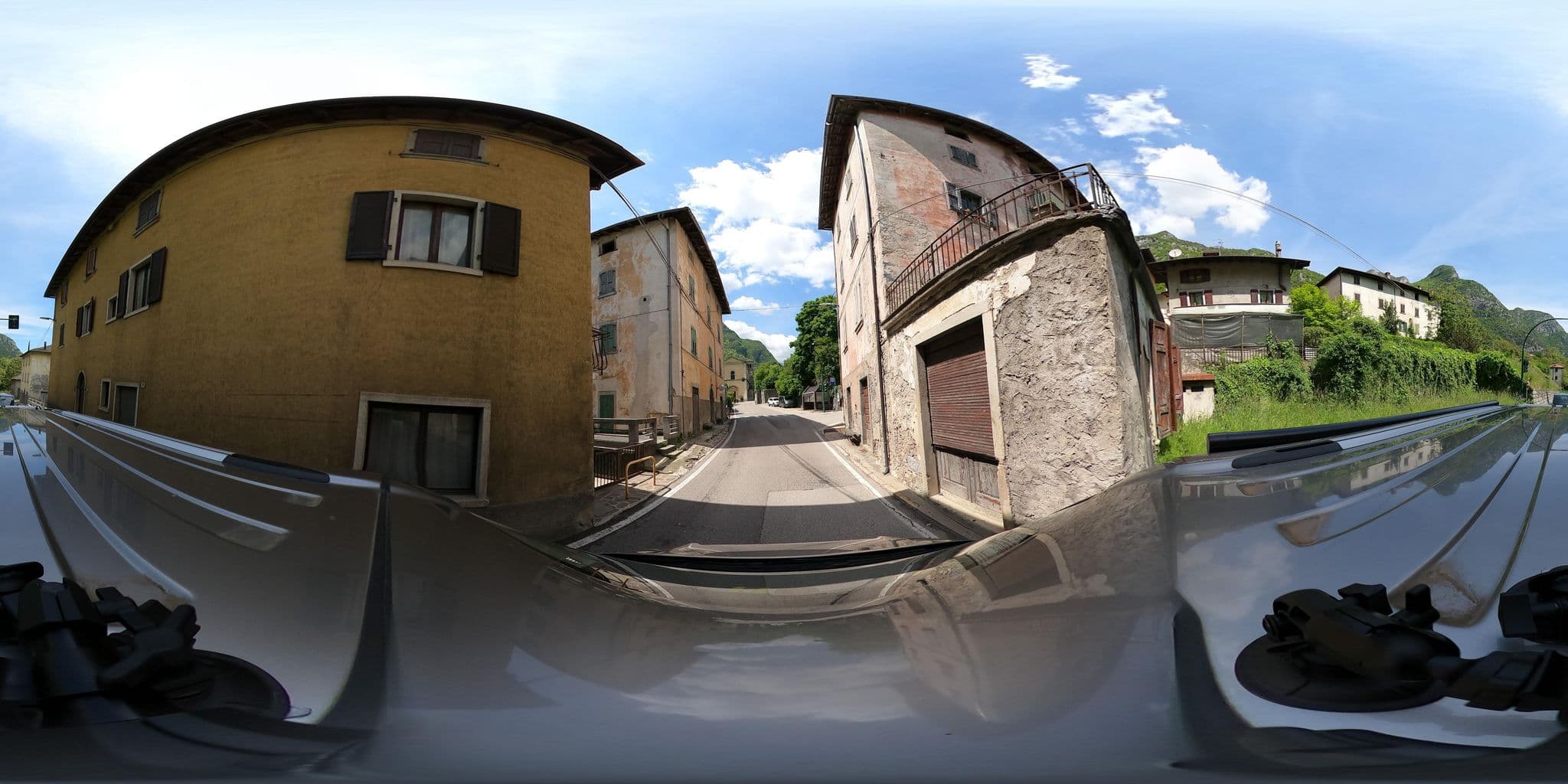 Street view near Albergo Vittoria, Molina di Ledro — © kopra (CC BY-SA · Mapillary)