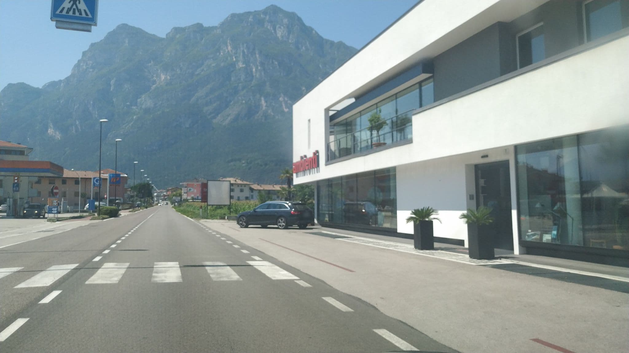 Street view near Albergo Al Maso di Bertamini Mario & c., Riva del Garda — © mikki65 (CC BY-SA · Mapillary)